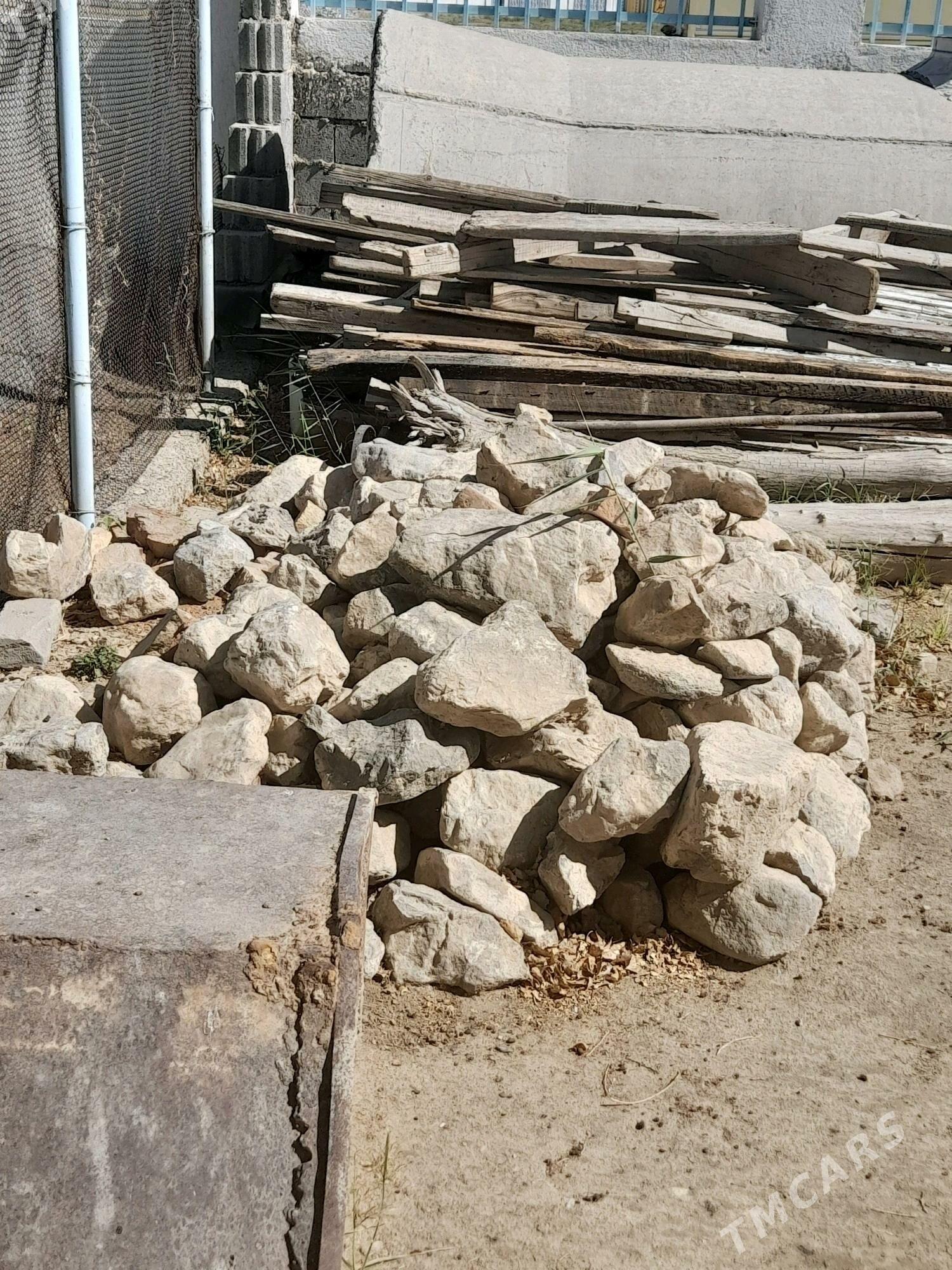 Dag daşy Butkamin - Ашхабад - img 1