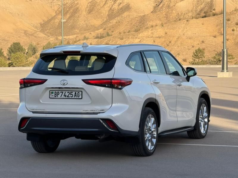 Toyota Highlander 2021 - 668 000 TMT - Ашхабад - img 8