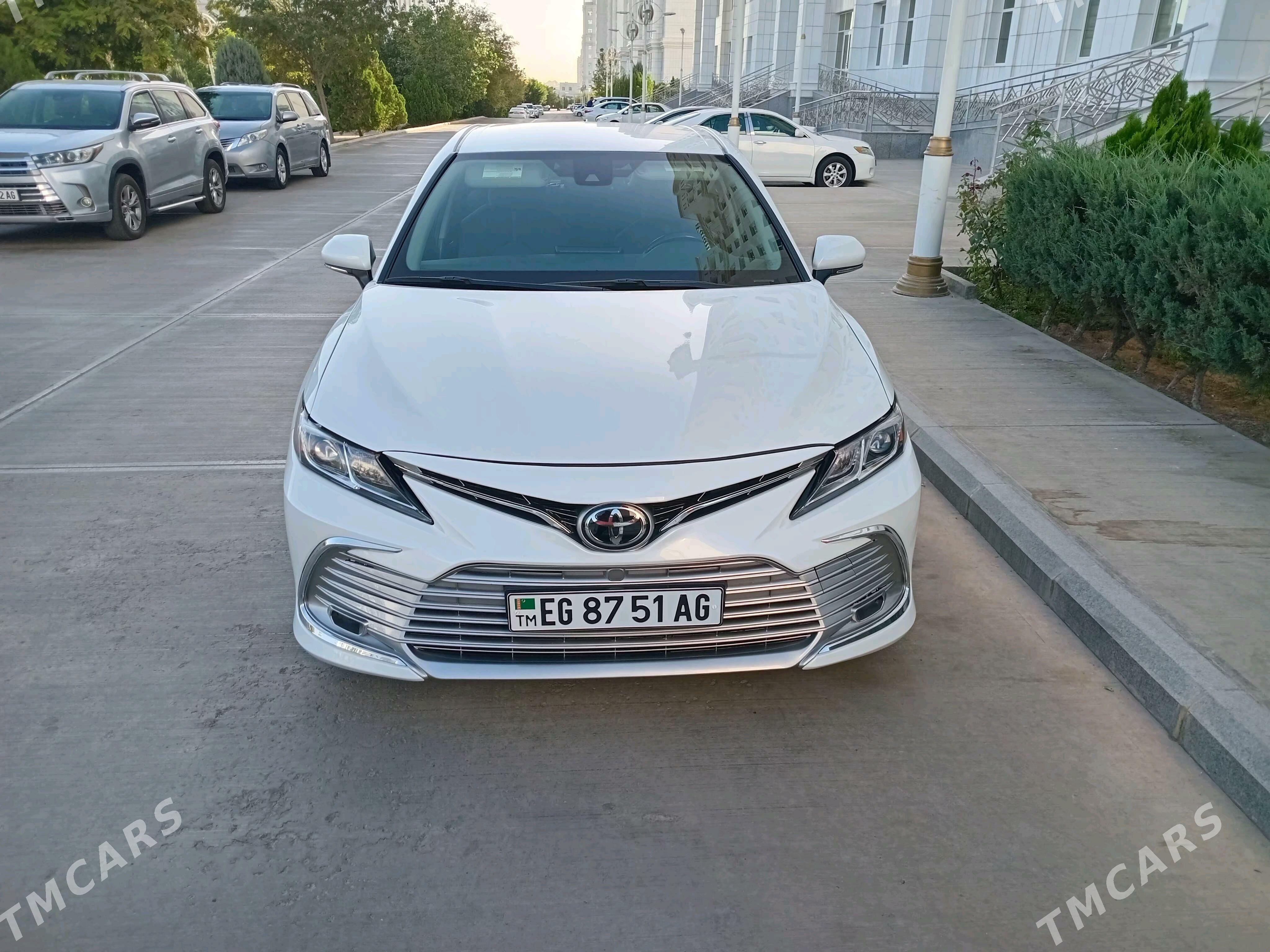 Toyota Camry 2021 - 335 000 TMT - Ашхабад - img 4