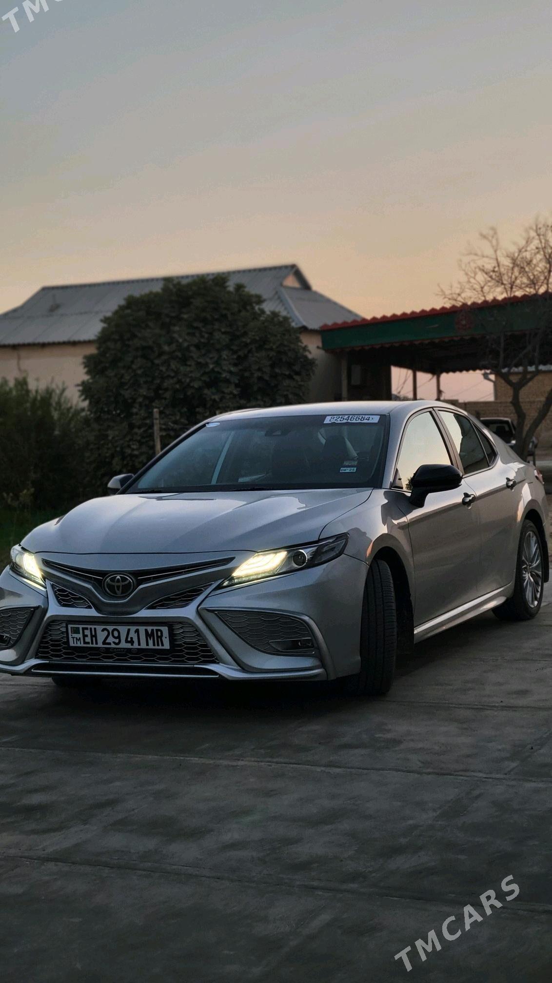 Toyota Camry 2020 - 300 000 TMT - Türkmengala - img 2