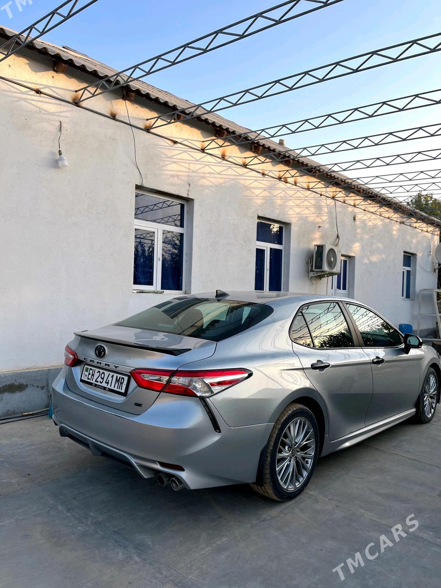 Toyota Camry 2020 - 300 000 TMT - Türkmengala - img 4