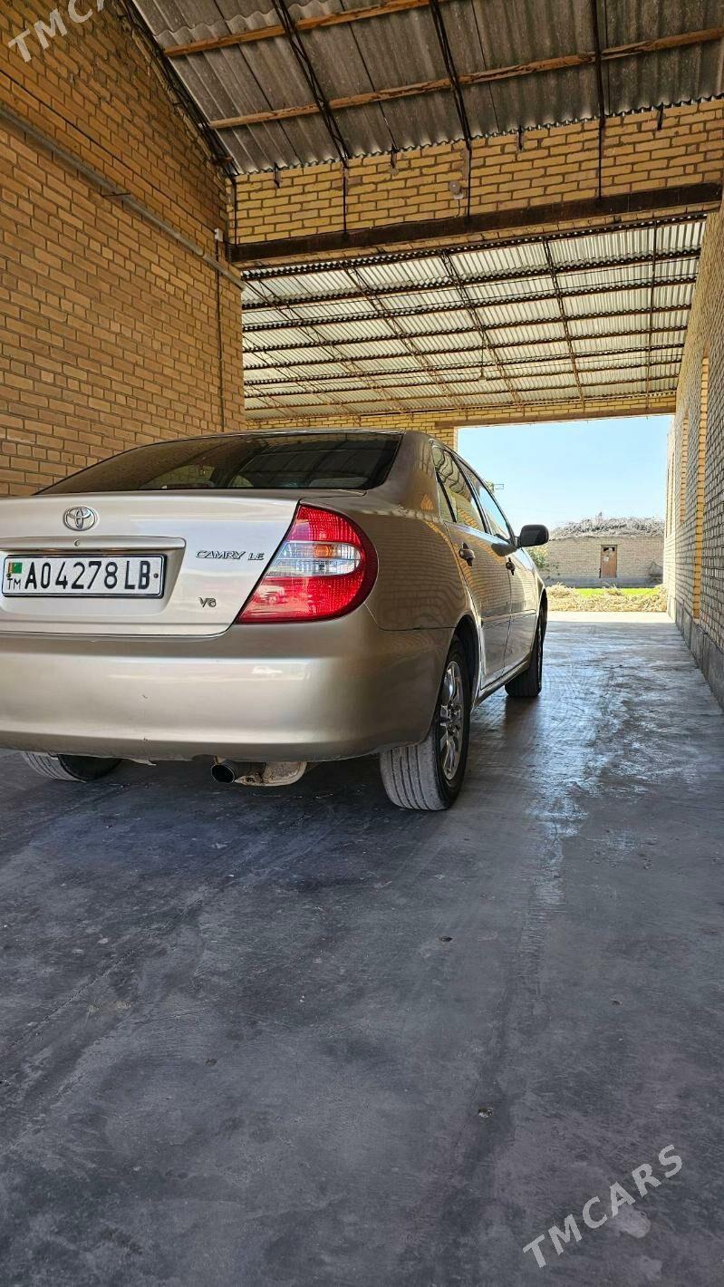 Toyota Camry 2003 - 200 000 TMT - Сакар - img 3
