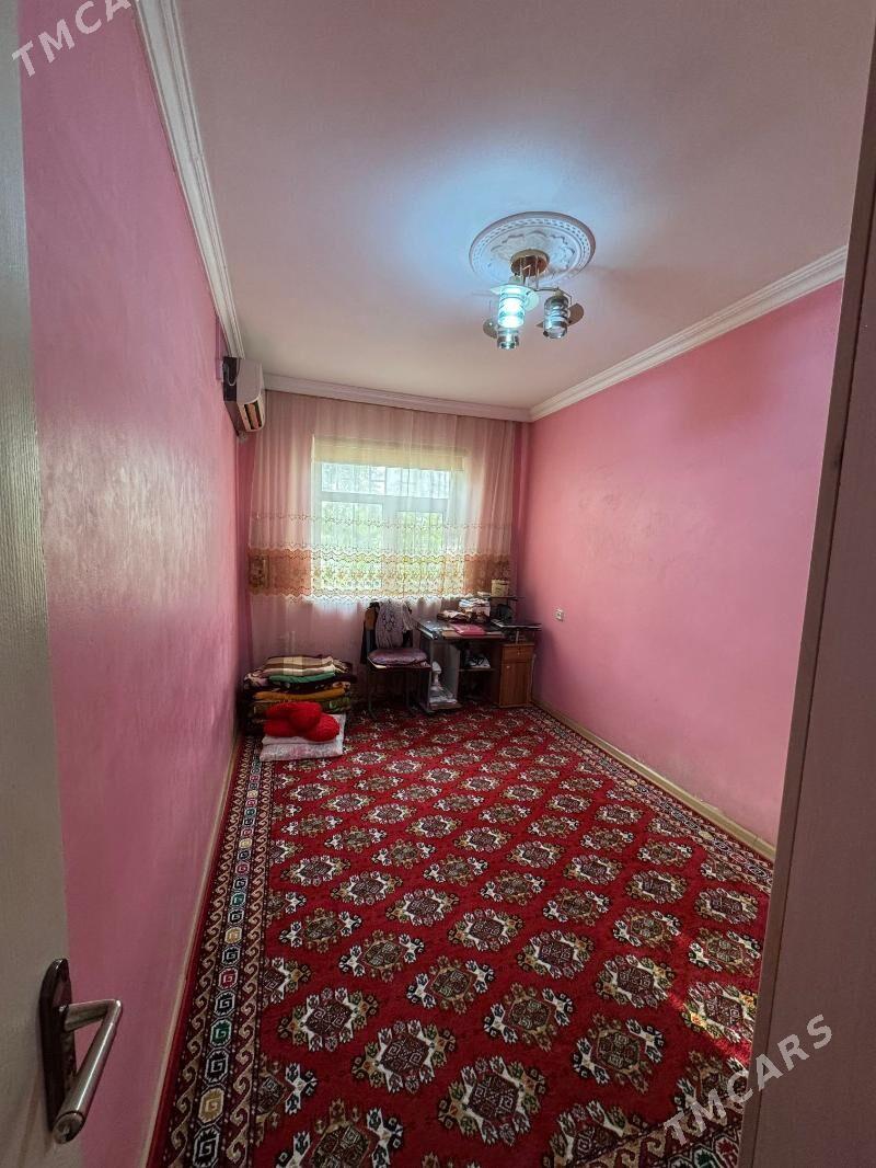 11mkr 2etaj 2kom razdelni - Ашхабад - img 6