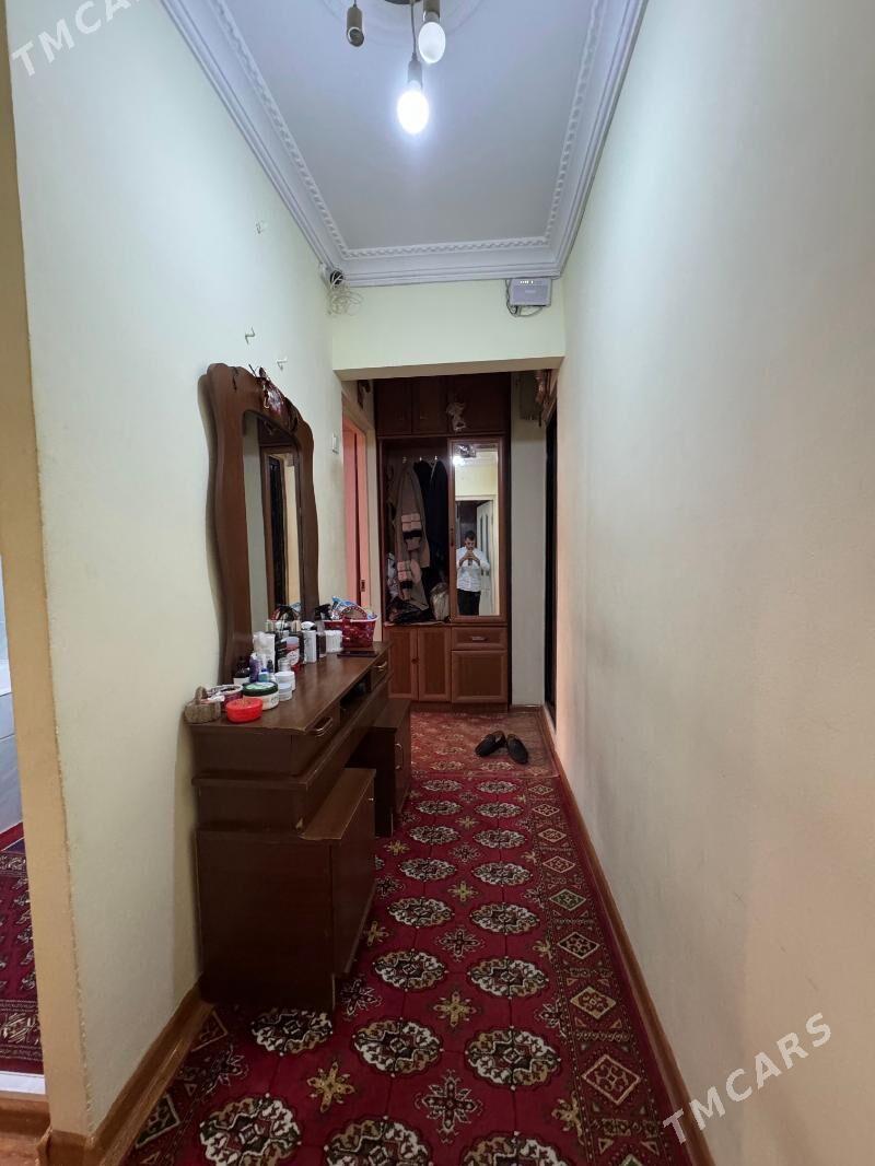 11mkr 2etaj 2kom razdelni - Ашхабад - img 7