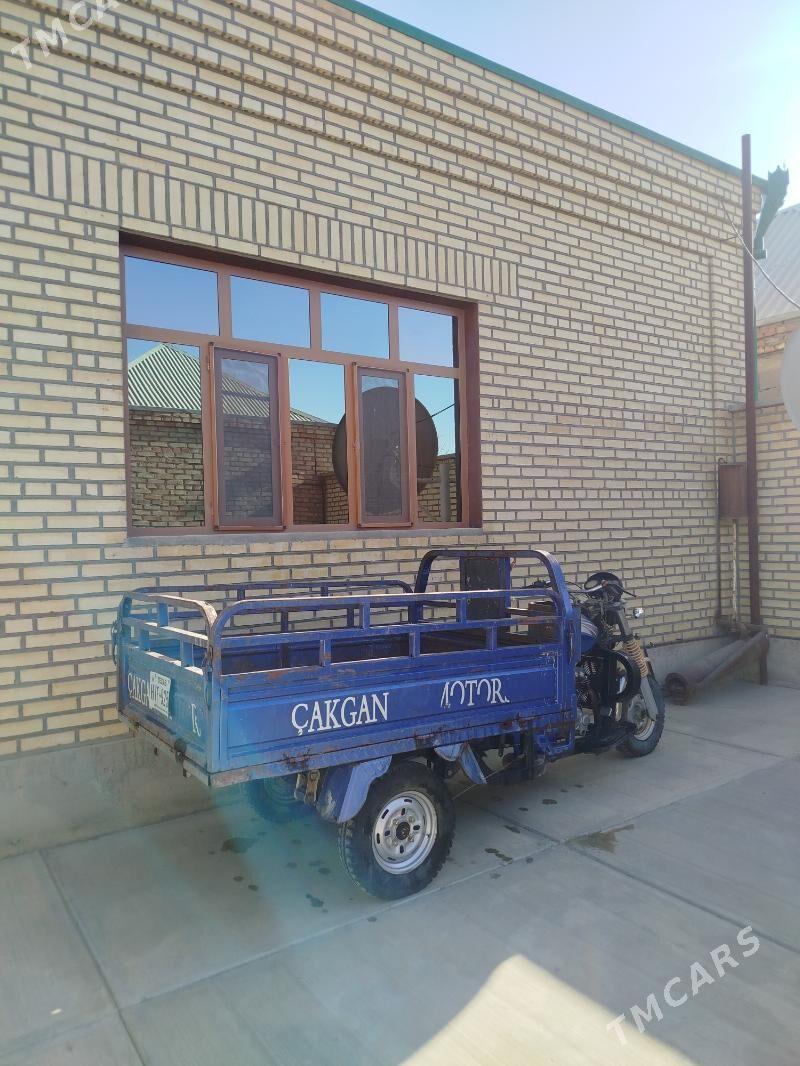 Fekon FK200-14G 2013 - 12 000 TMT - Бахарден - img 2