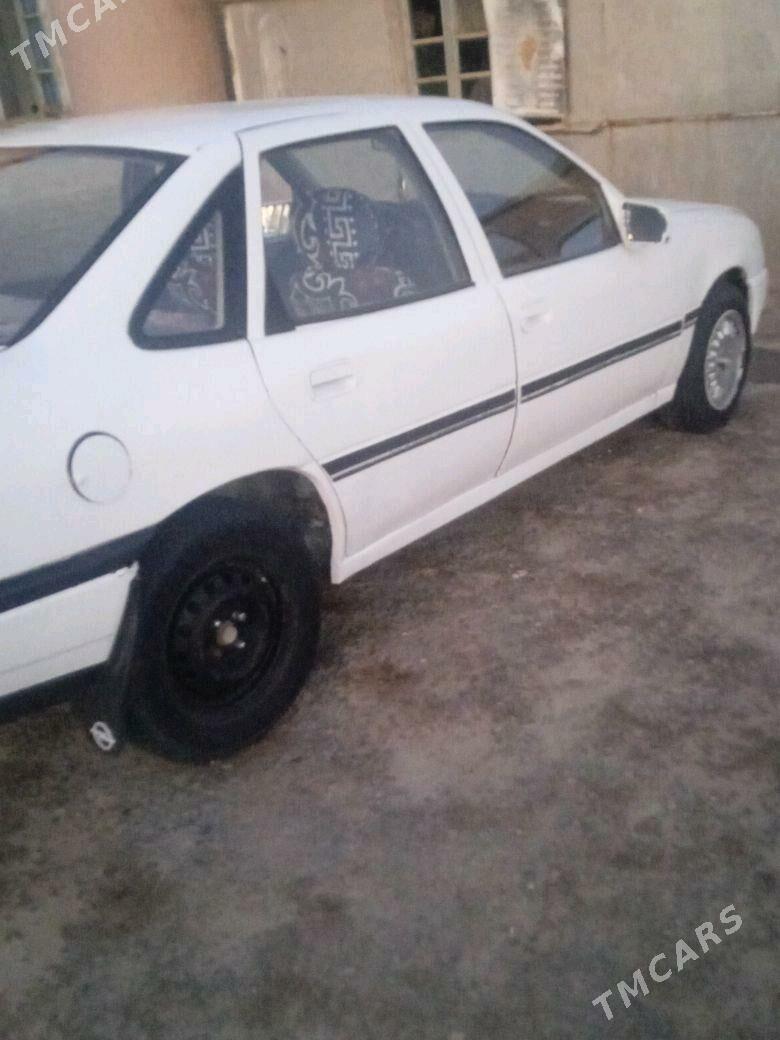 Opel Vectra 1992 - 22 000 TMT - Murgap - img 4