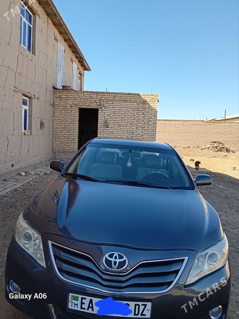 Toyota Camry 2011 - 171 000 TMT - Кёнеургенч - img 4