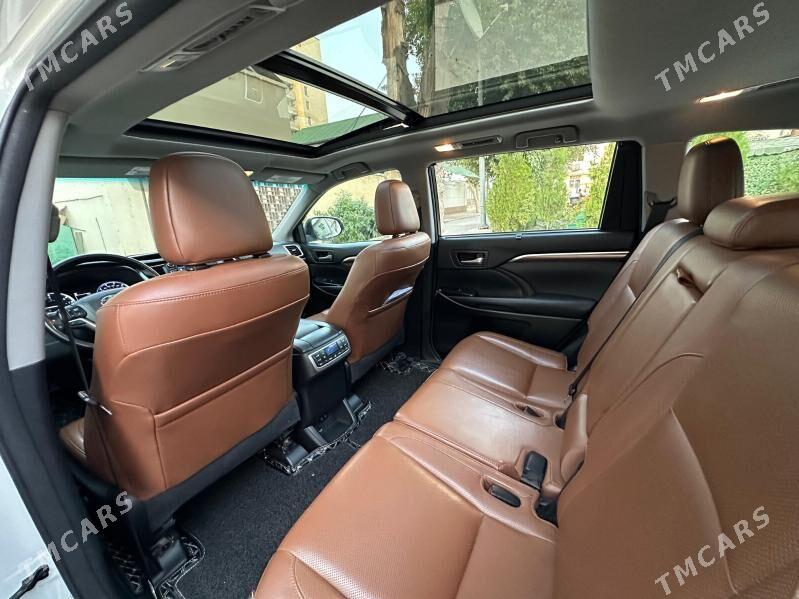 Toyota Highlander 2018 - 589 500 TMT - Aşgabat - img 3