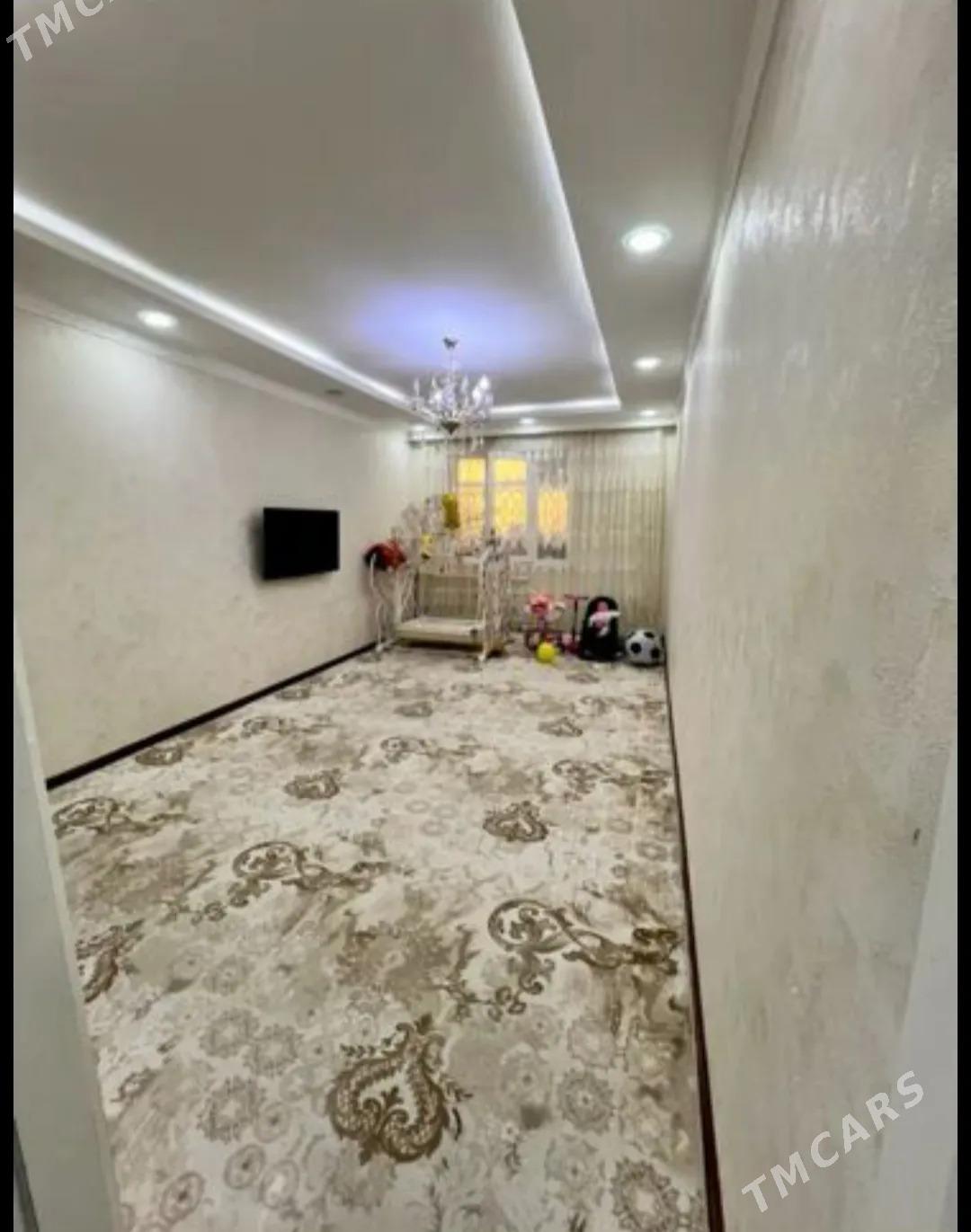 11 Mkr 2 kom - 11 мкр - img 2