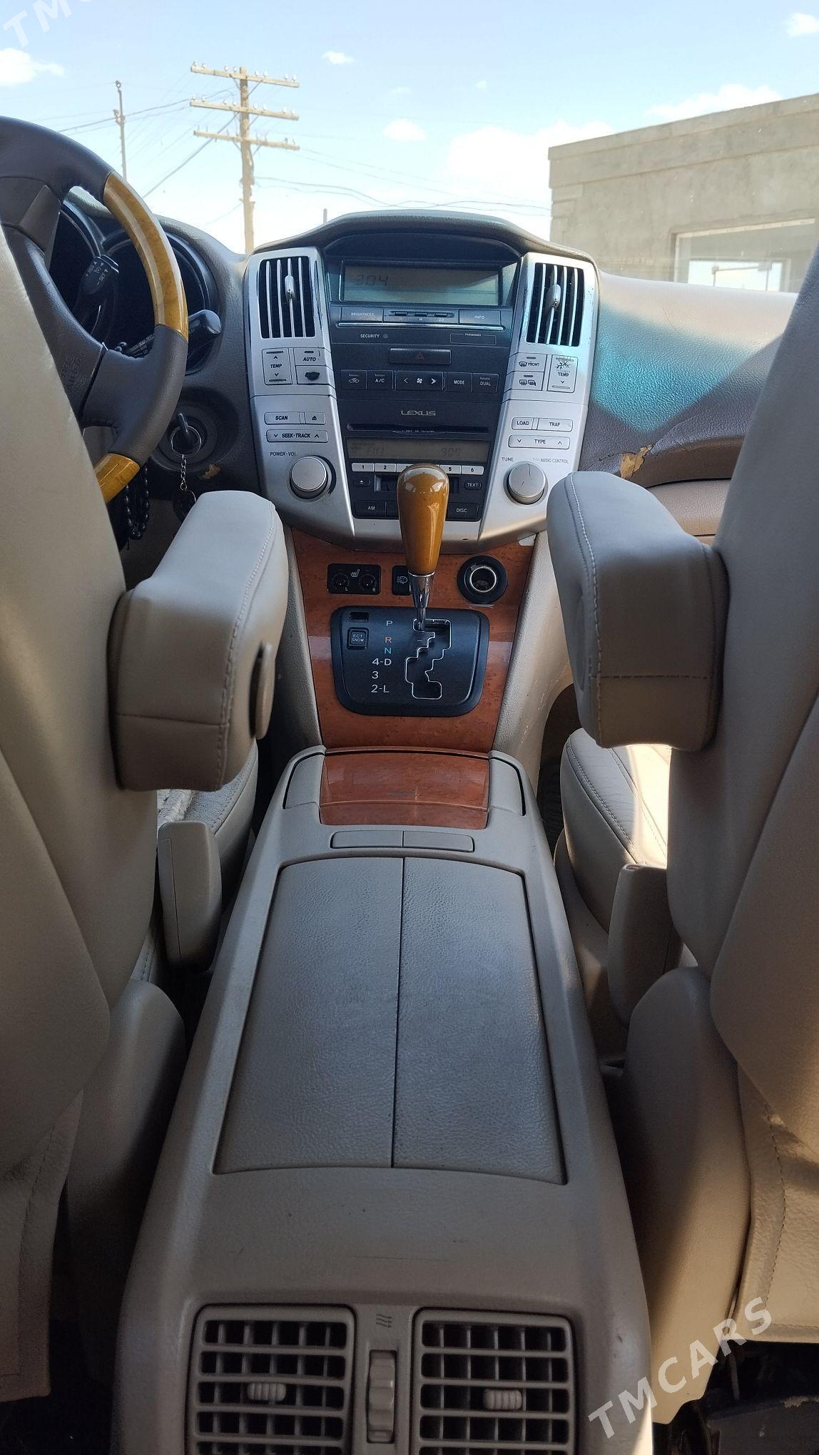 Lexus RX 330 2005 - 250 000 TMT - Гурбансолтан Едже - img 2