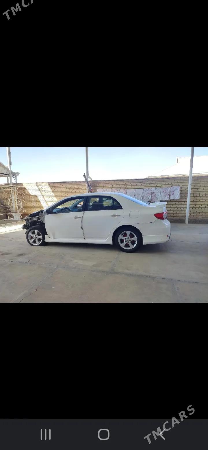 Toyota Corolla 2013 - 122 000 TMT - Mary - img 4