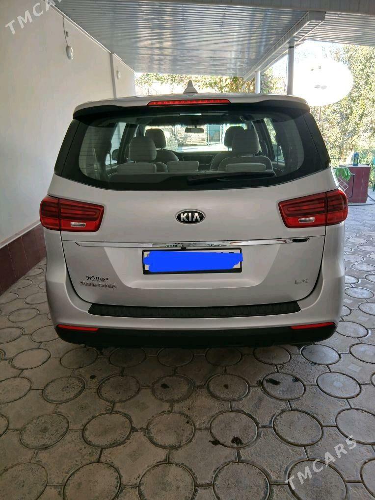 Kia Sedona 2020 - 305 000 TMT - Kerki - img 9