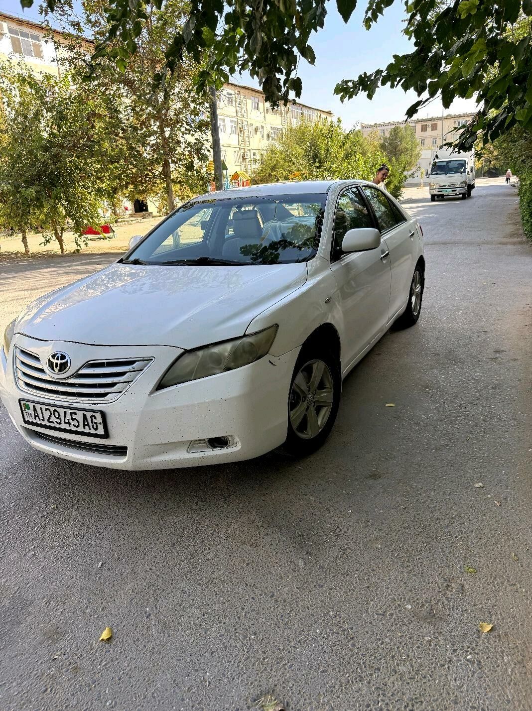 Toyota Camry 2008 - 140 000 TMT - 11 мкр - img 2