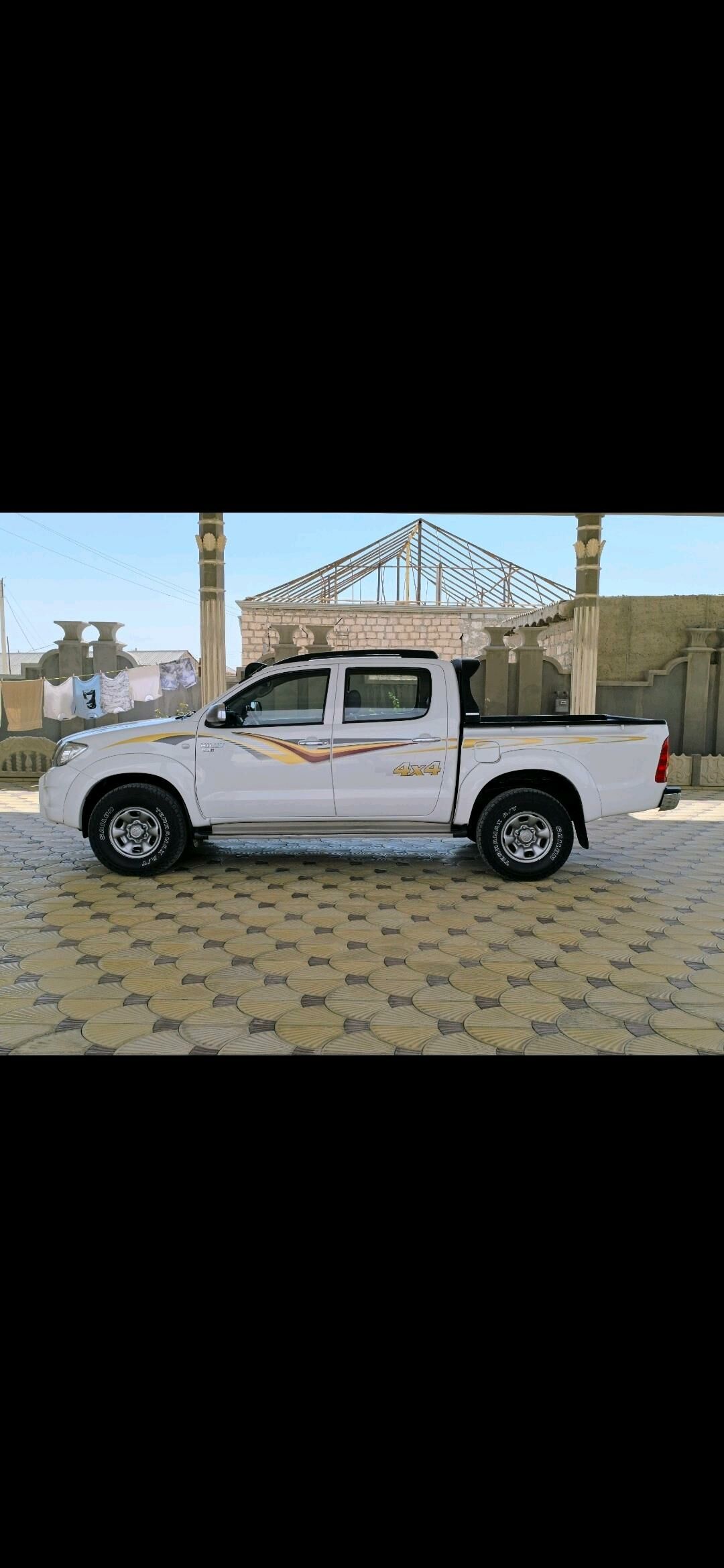 Toyota Hilux 2008 - 235 000 TMT - Туркменбаши - img 2