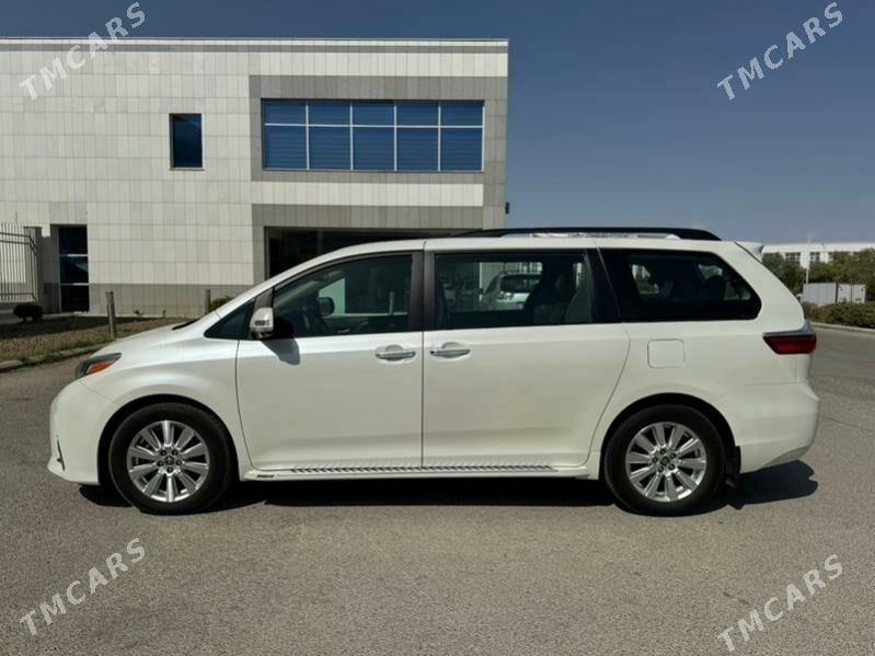 Toyota Sienna 2018 - 700 000 TMT - Ашхабад - img 7