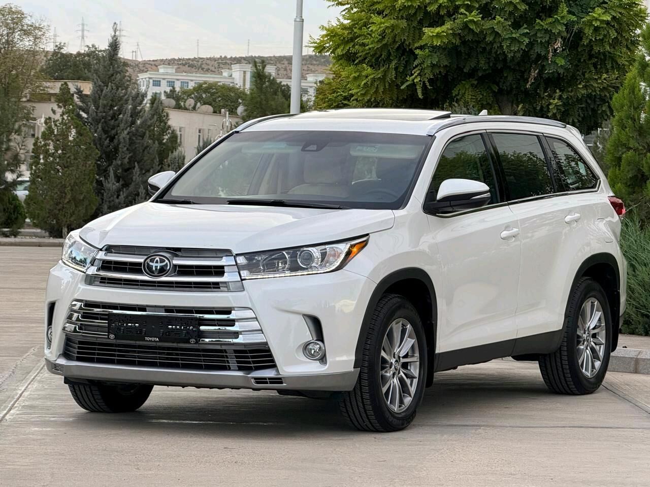 Toyota Highlander 2019 - 528 000 TMT - Aşgabat - img 3