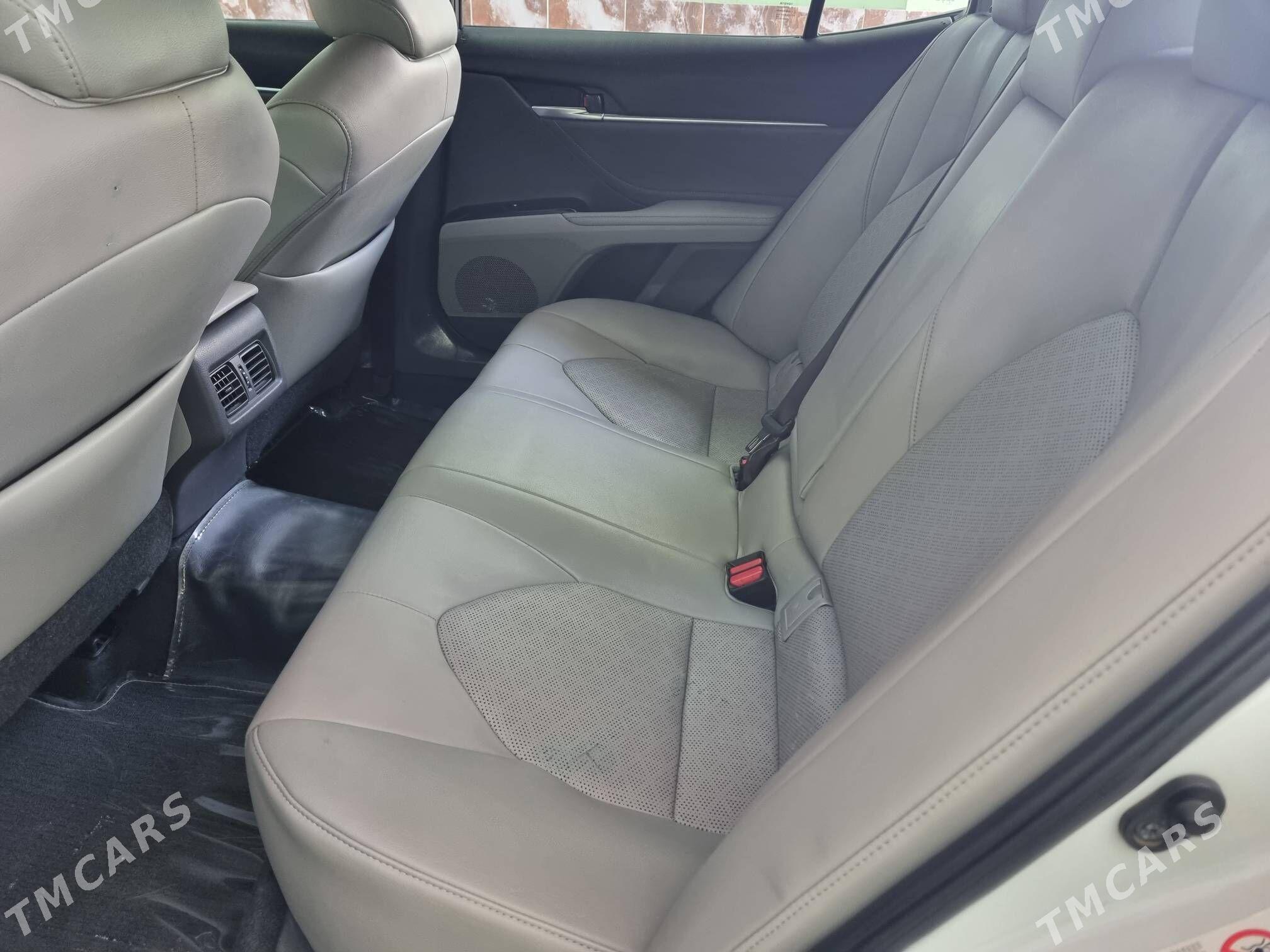 Toyota Camry 2018 - 390 000 TMT - Çoganly - img 4