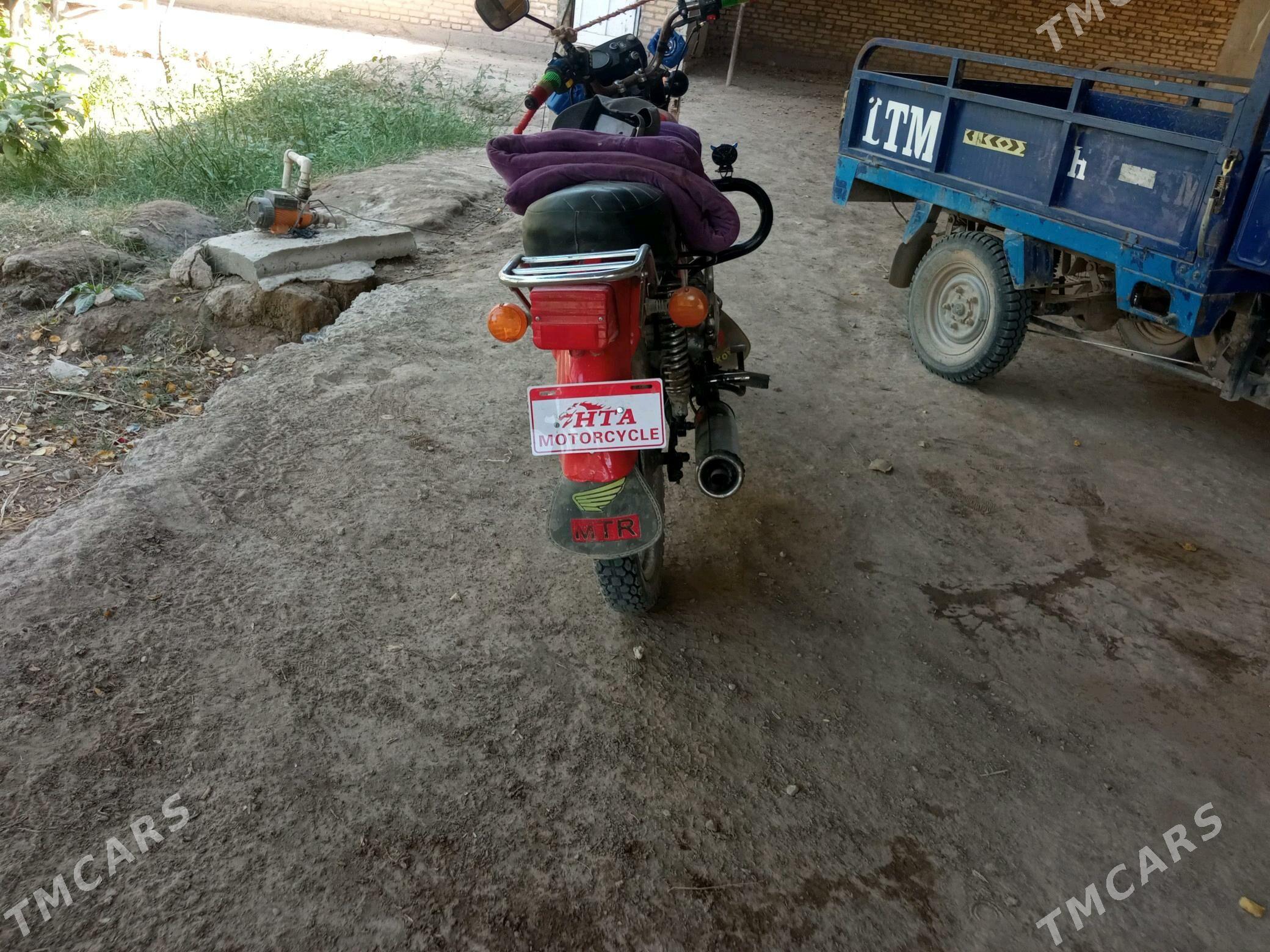 Jawa Perak 2002 - 8 400 TMT - Саят - img 2