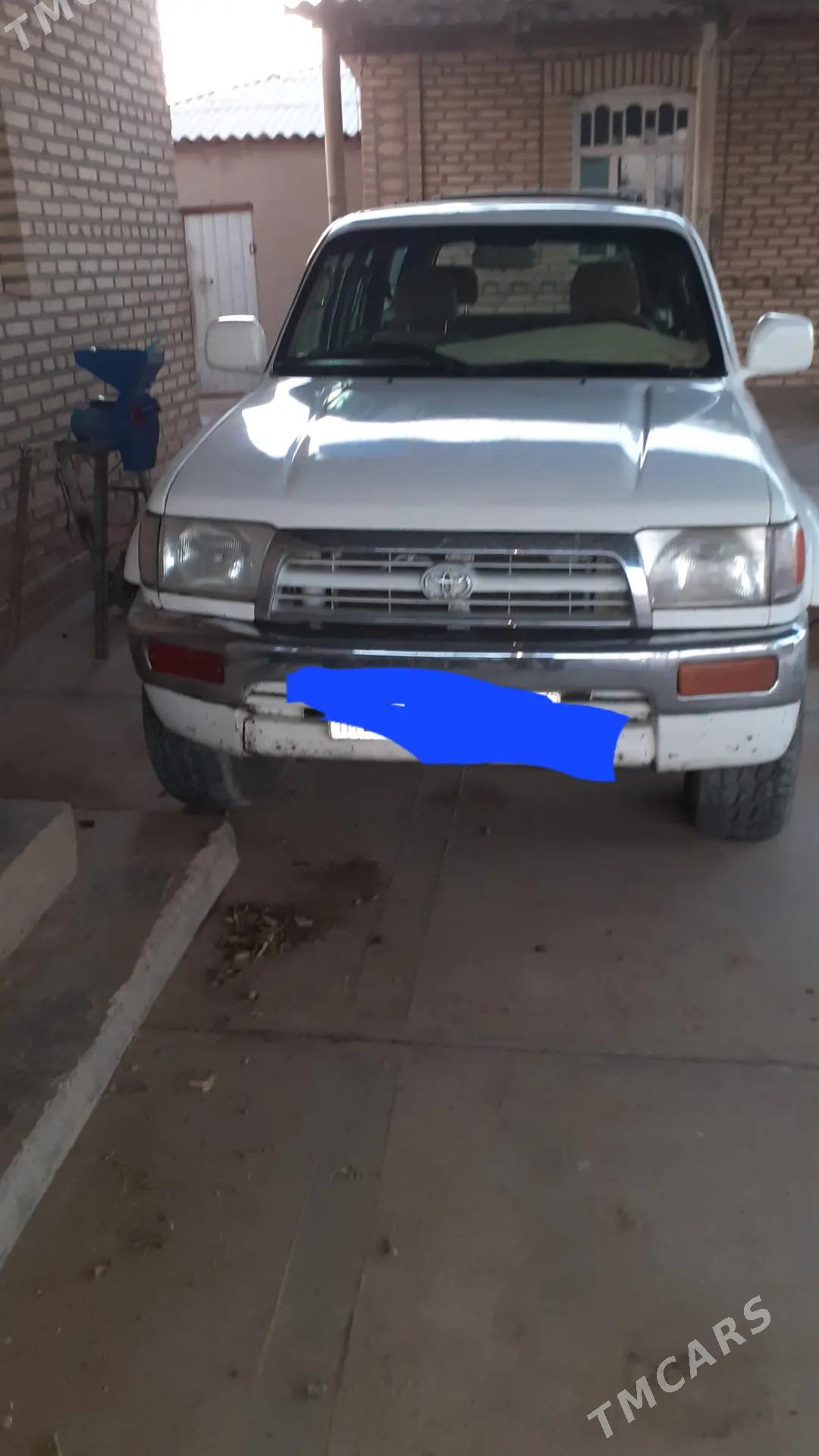 Toyota 4Runner 1998 - 110 000 TMT - Babadaýhan - img 3