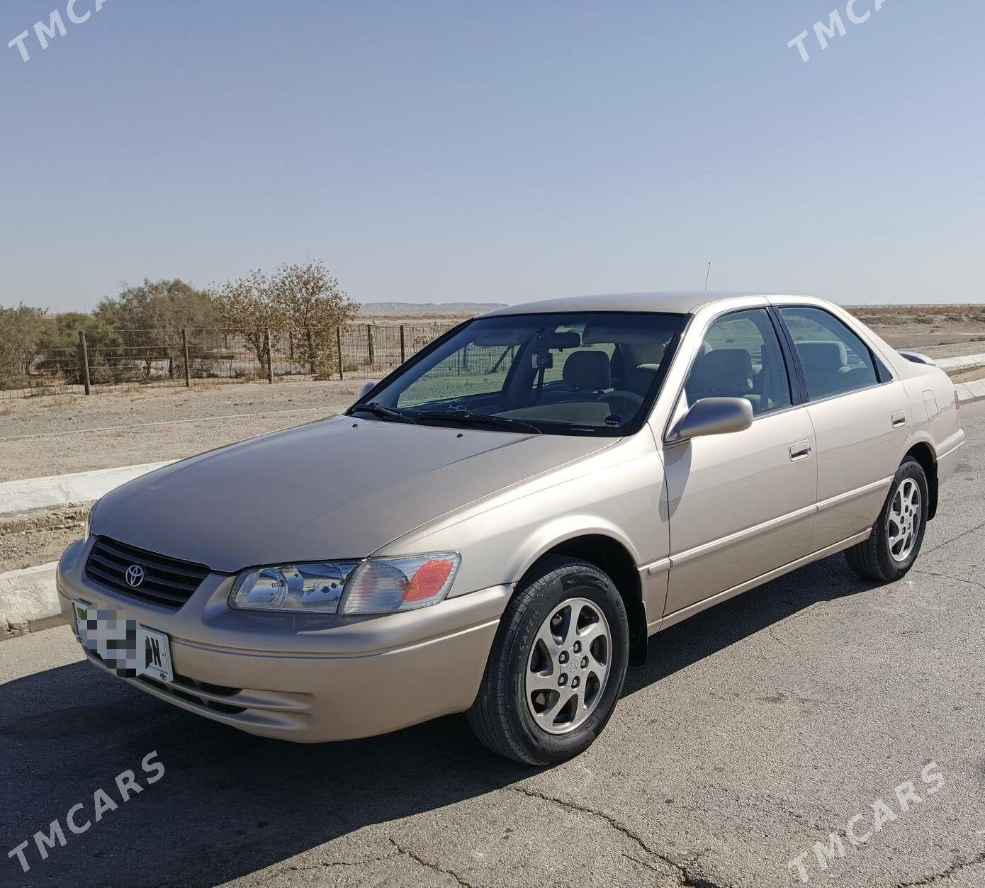 Toyota Camry 1997 - 129 000 TMT - Гумдаг - img 16