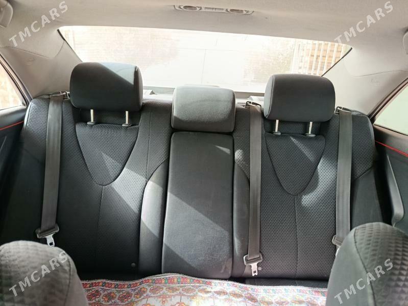 Toyota Camry 2011 - 180 000 TMT - Дашогуз - img 5