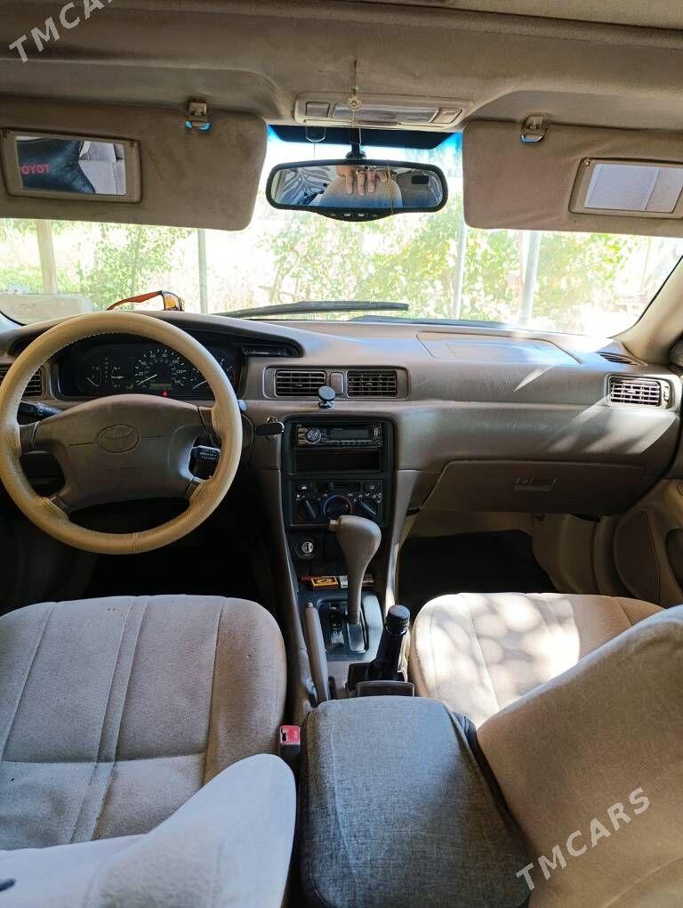 Toyota Camry 1999 - 130 000 TMT - Köneürgenç - img 2