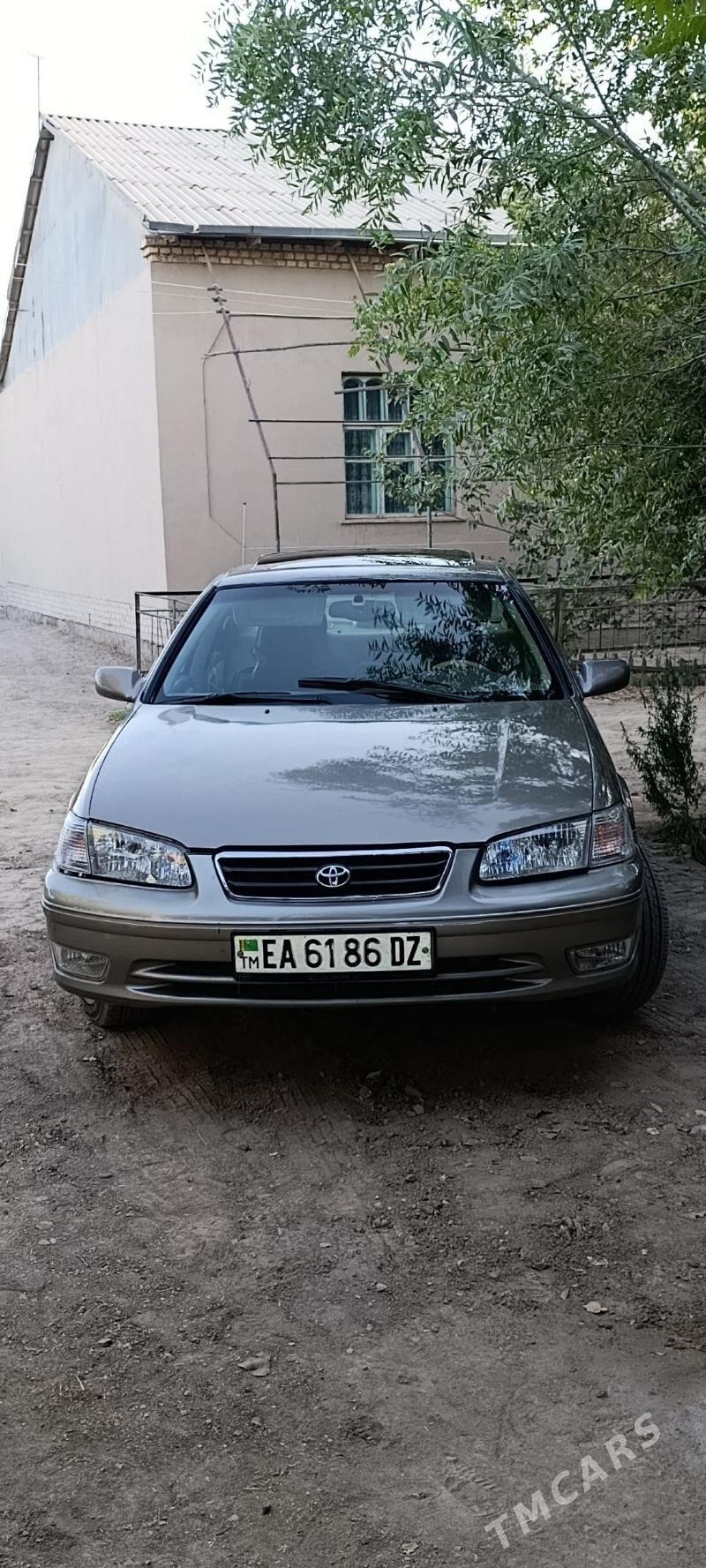 Toyota Camry 1999 - 130 000 TMT - Köneürgenç - img 4