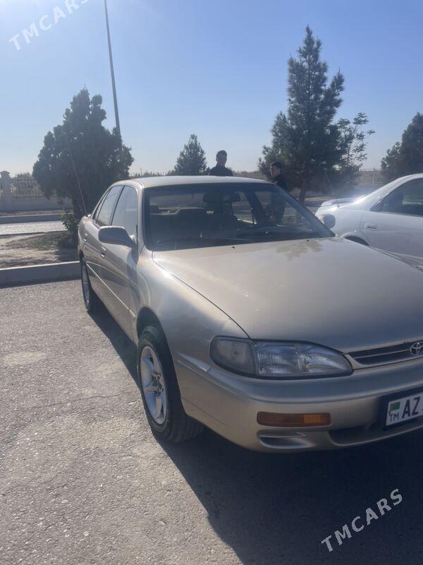 Toyota Camry 1994 - 100 000 TMT - Дянев - img 6