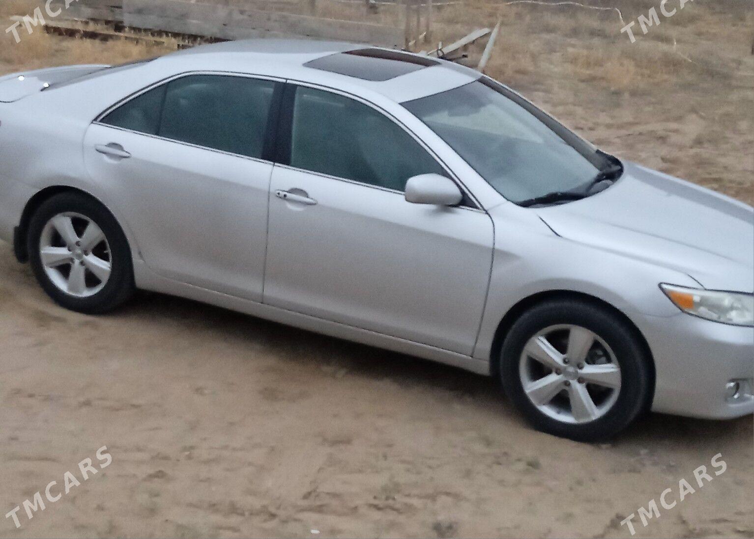 Toyota Camry 2010 - 175 000 TMT - Änew - img 2