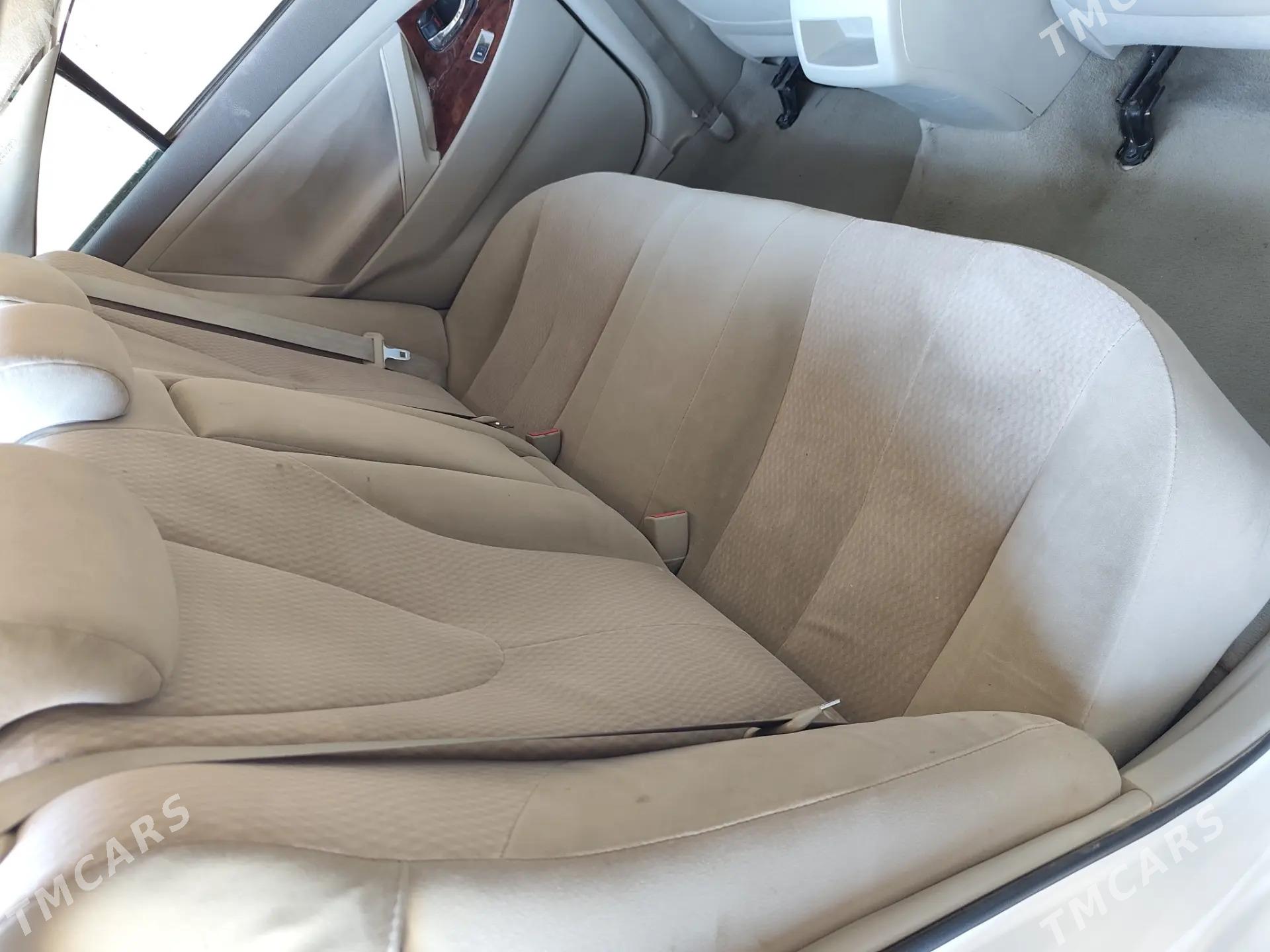 Toyota Camry 2010 - 105 000 TMT - Mary - img 3