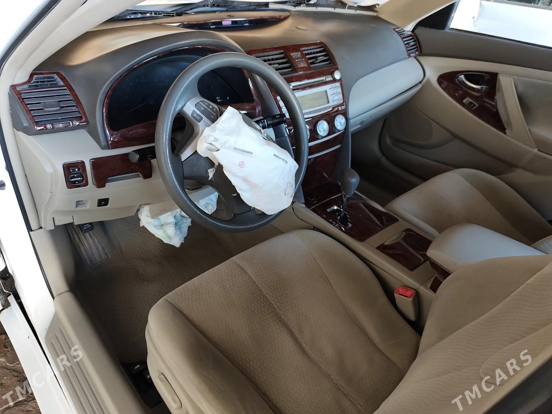 Toyota Camry 2010 - 105 000 TMT - Mary - img 8