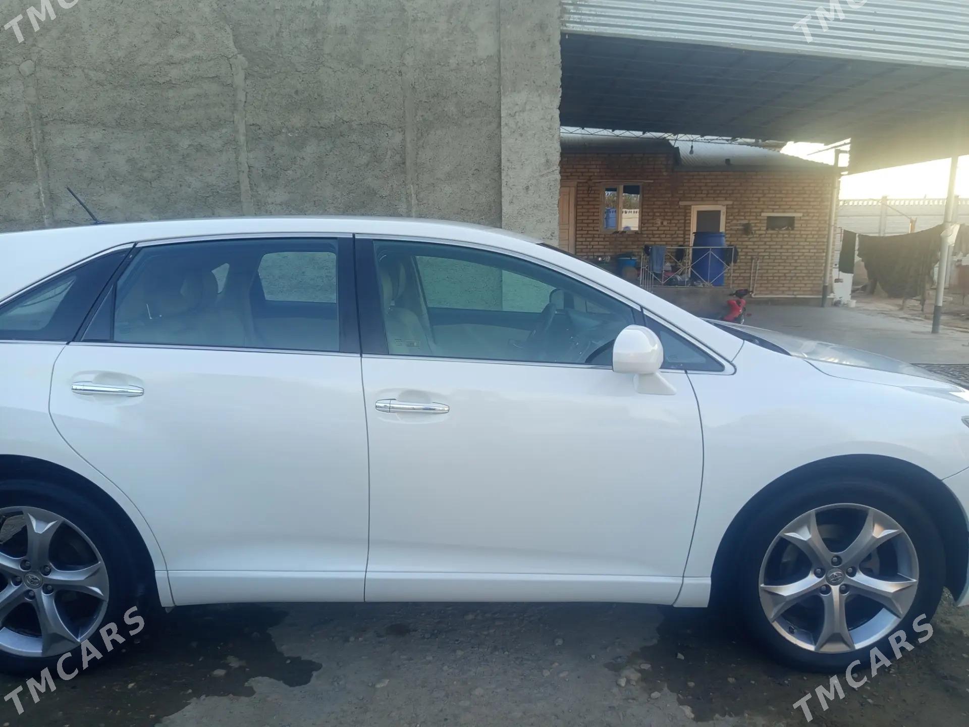 Toyota Venza 2012 - 230 000 TMT - Байрамали - img 2