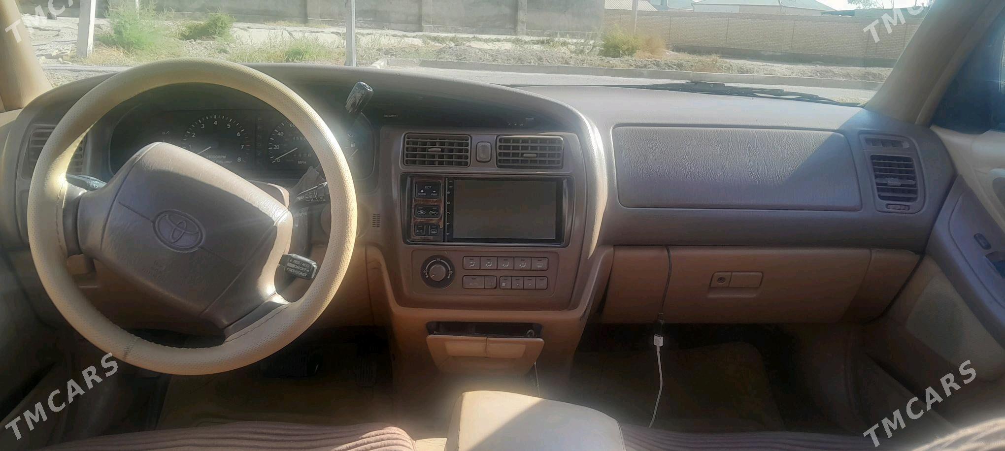 Toyota Avalon 1996 - 140 000 TMT - Мары - img 3