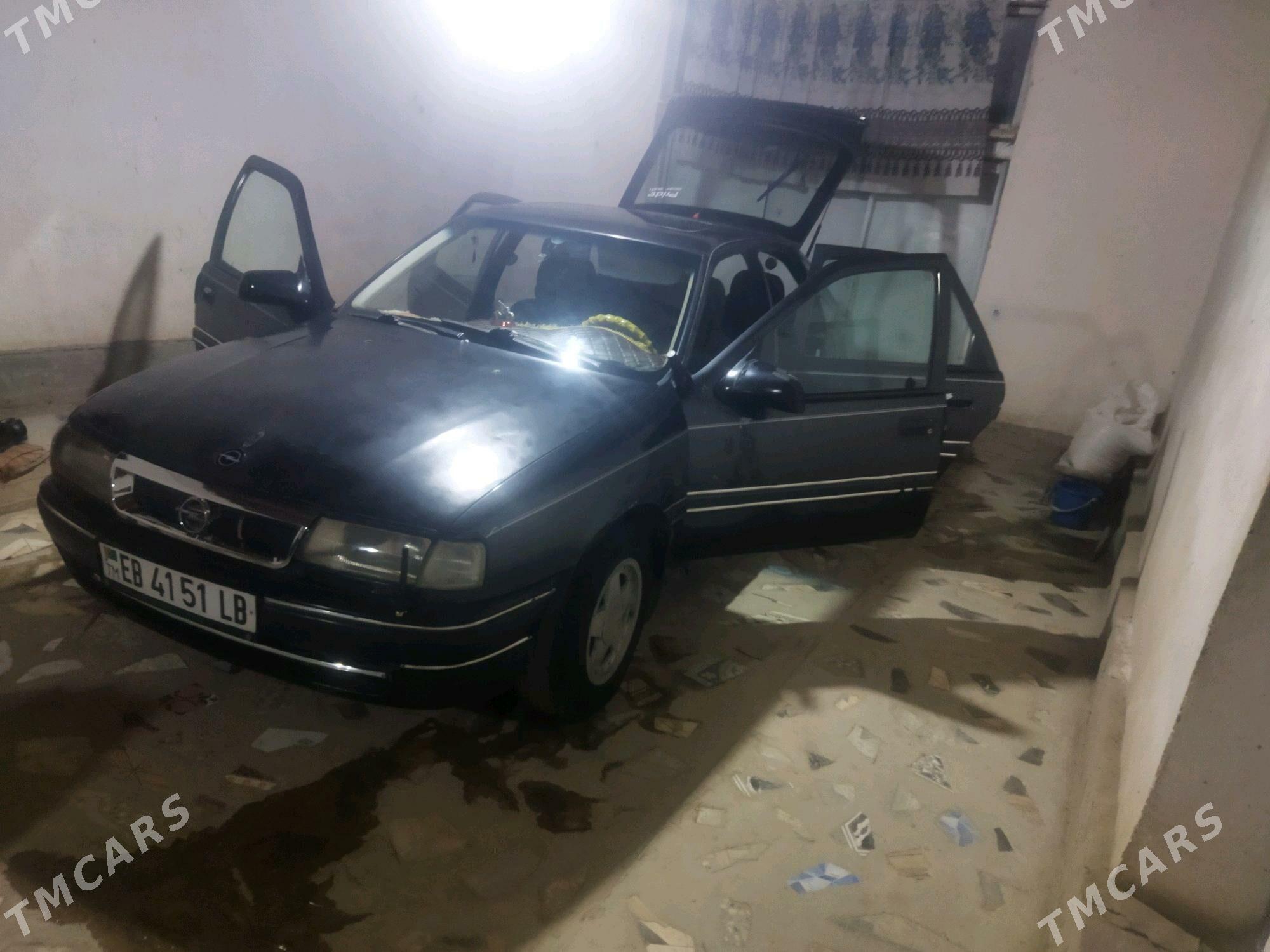 Opel Vectra 1992 - 20 000 TMT - Дянев - img 4