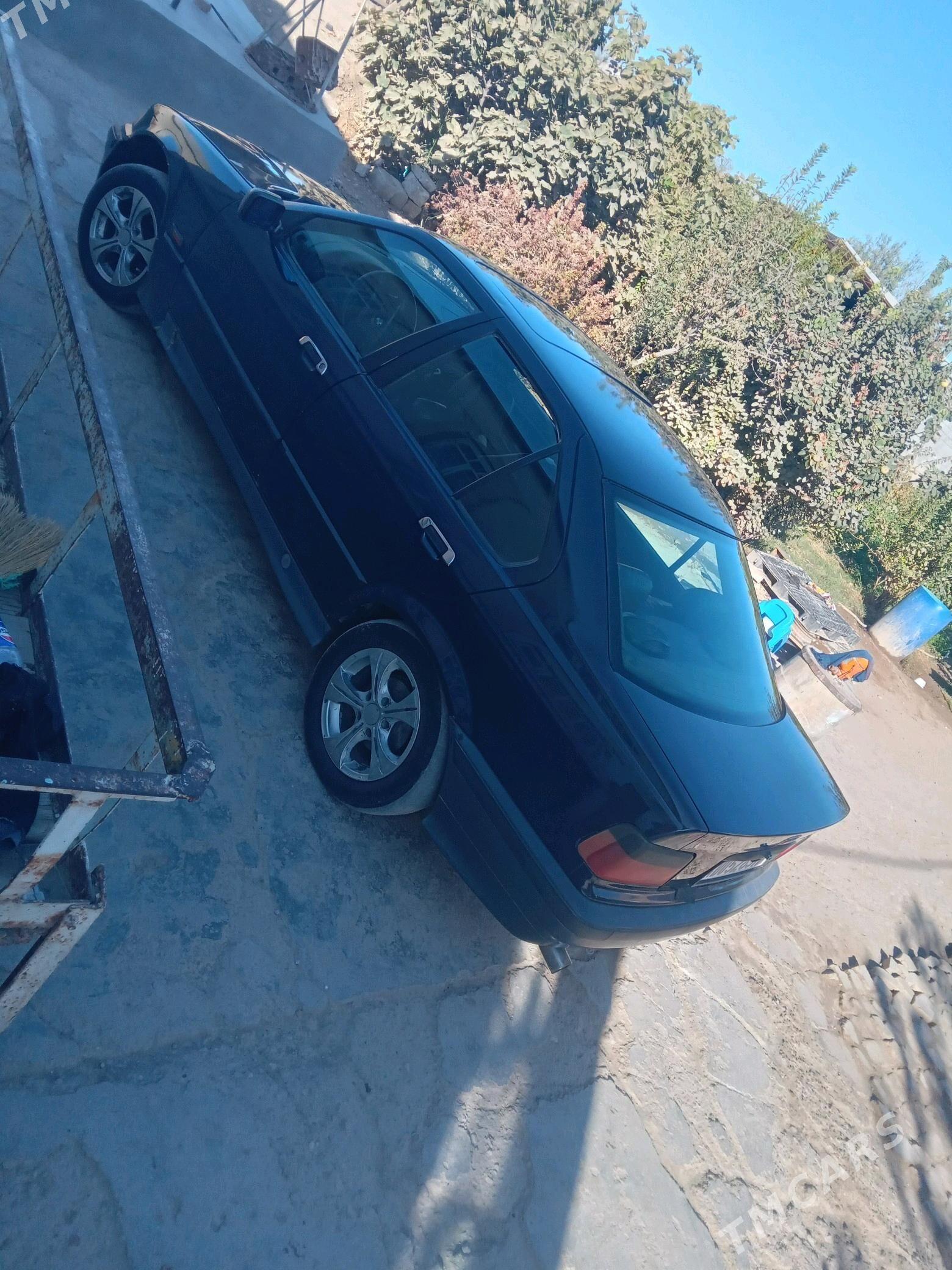 BMW 320 1994 - 35 000 TMT - Мургап - img 3