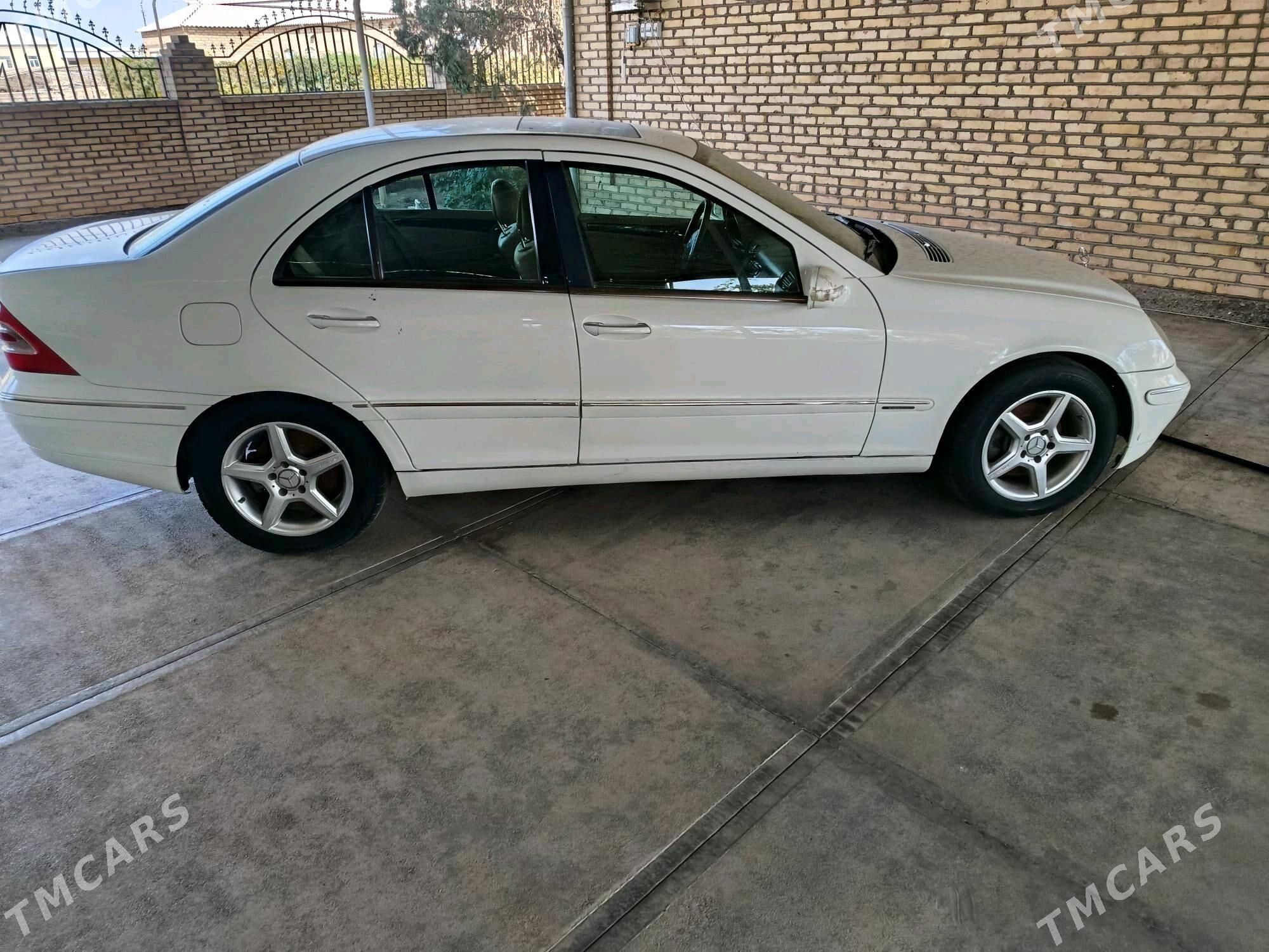 Mercedes-Benz C320 2002 - 79 000 TMT - Мургап - img 2