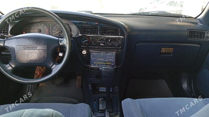 Toyota Camry 1994 - 97 000 TMT - Saýat - img 4