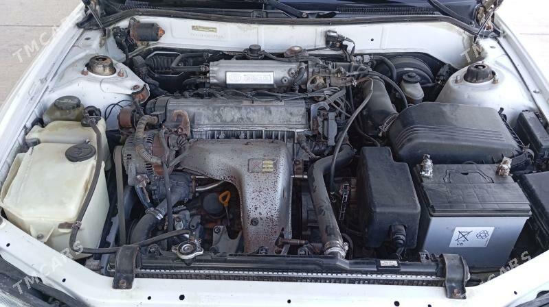 Toyota Camry 1994 - 97 000 TMT - Saýat - img 8