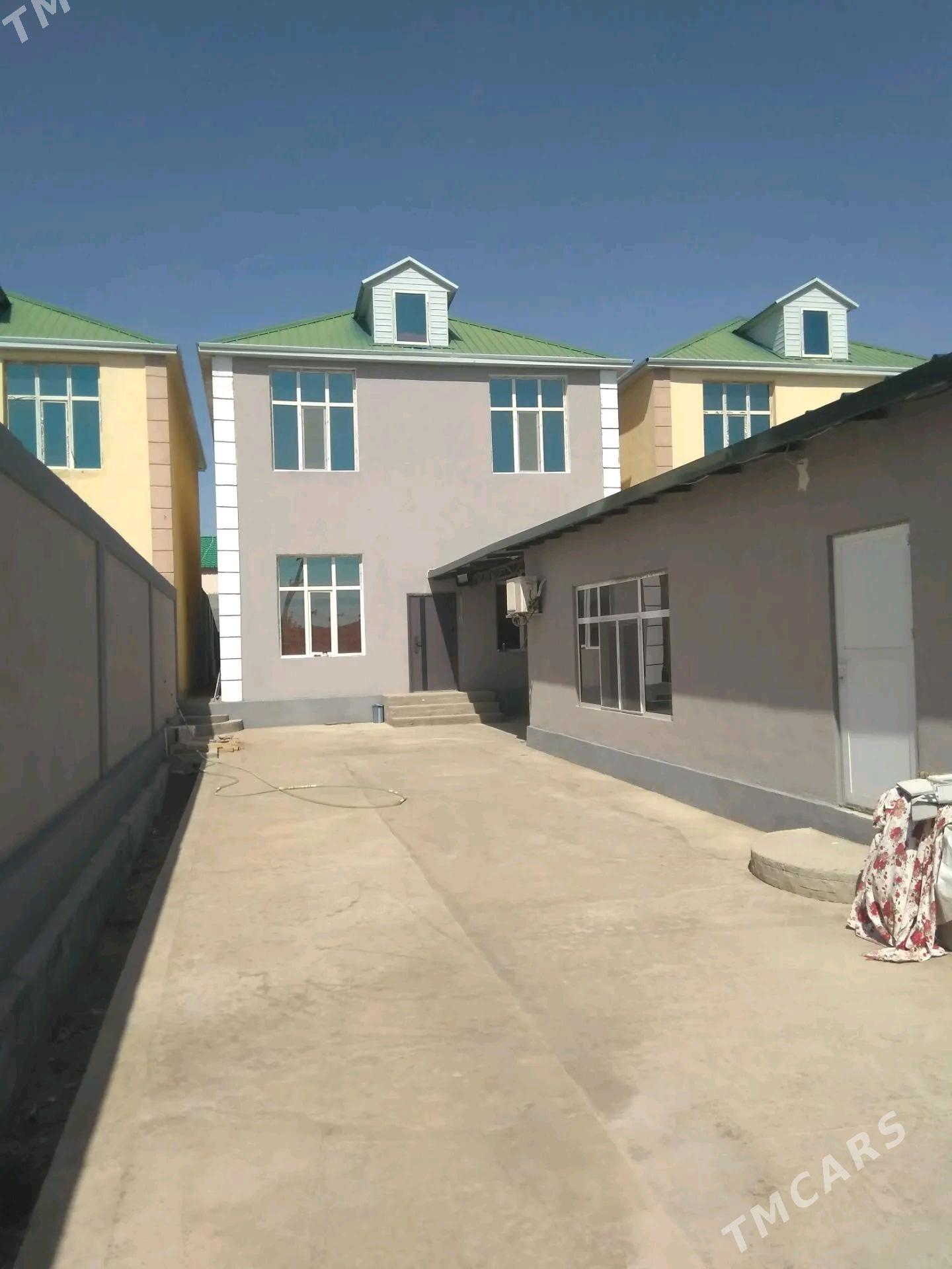 Çoganly 3.5 sot. 5 kom. 200m² - Ашхабад - img 7