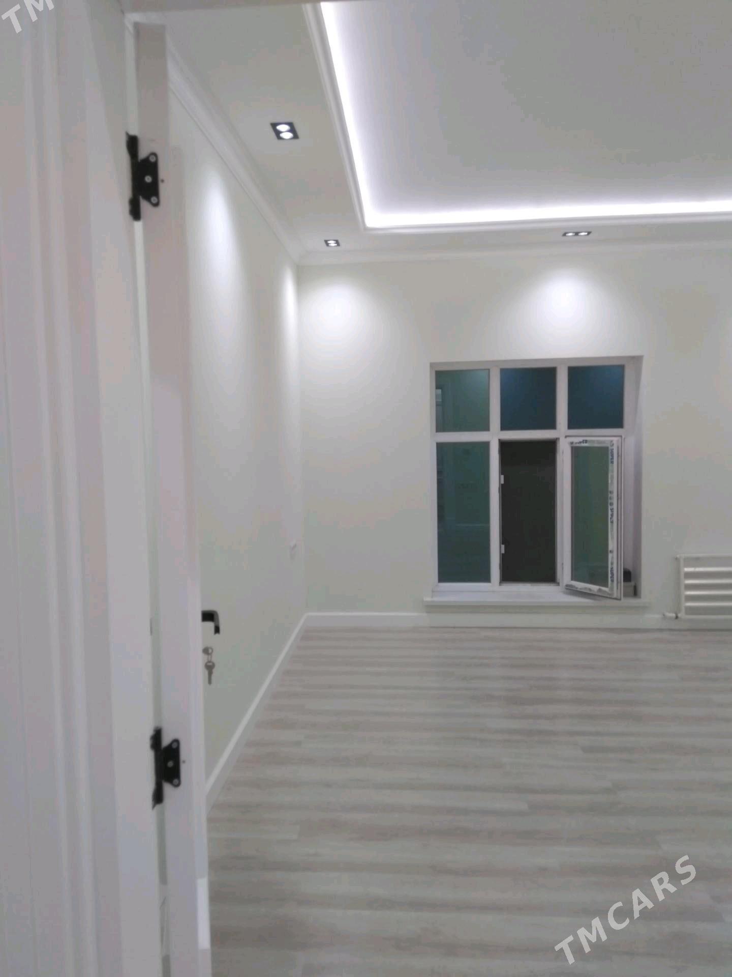 Çoganly 3.5 sot. 5 kom. 200m² - Ашхабад - img 5
