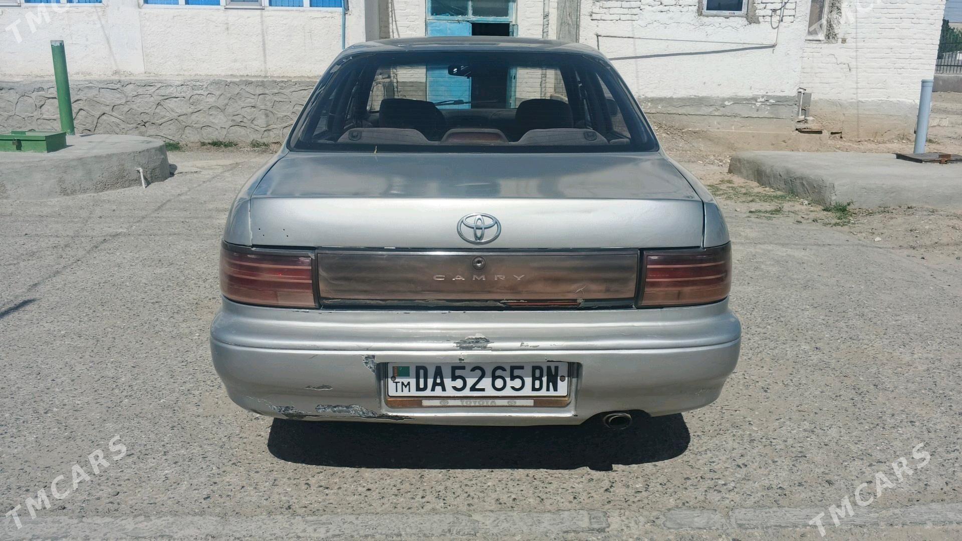 Toyota Camry 1993 - 50 000 TMT - Гызыларбат - img 7