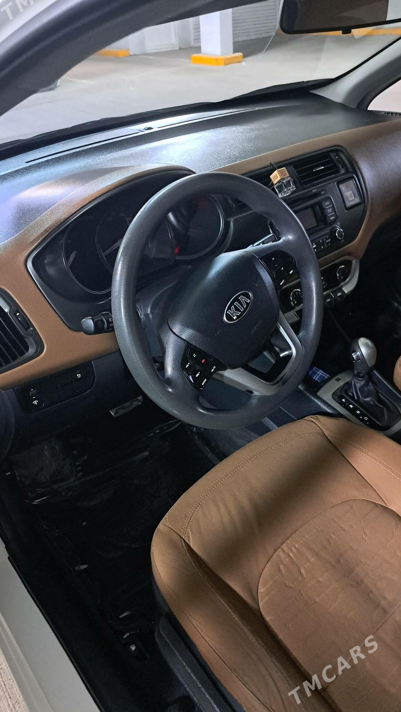 Kia Rio 2014 - 165 000 TMT - Айтакова (ул. Огузхана) - img 4