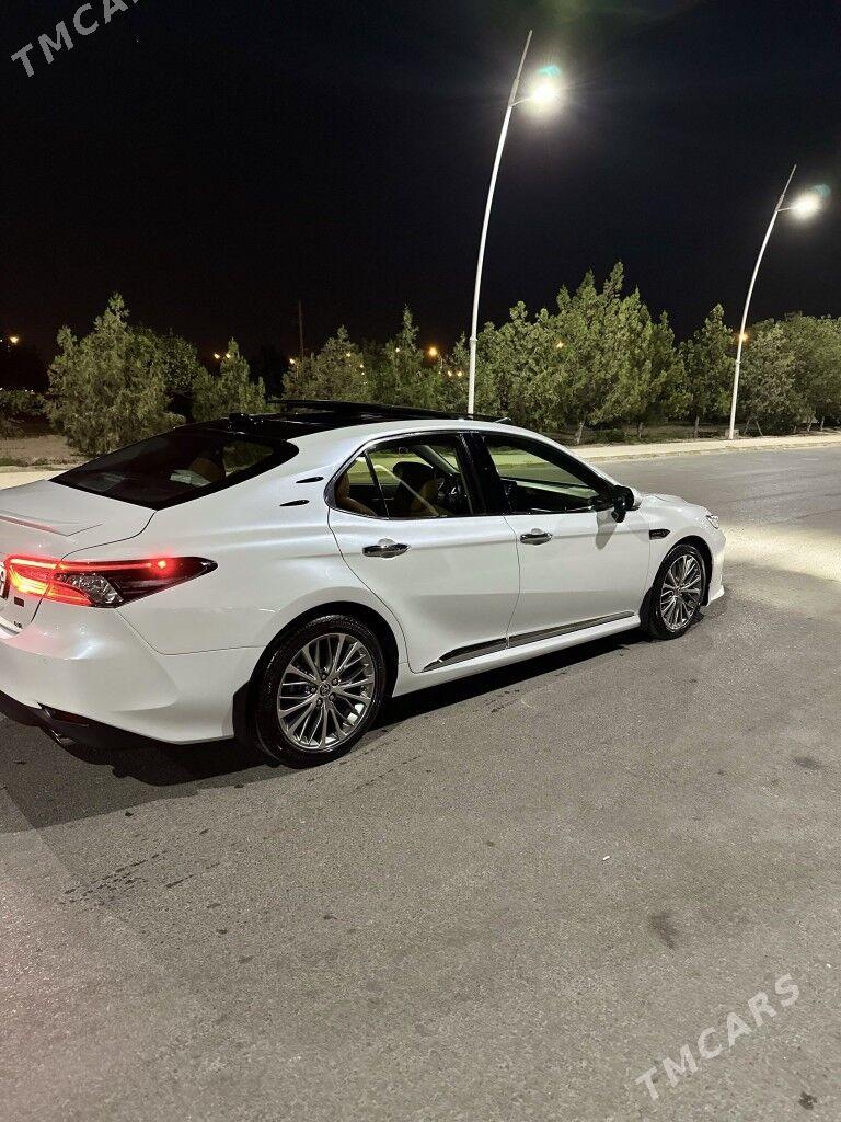 Toyota Camry 2023 - 520 000 TMT - Анев - img 4