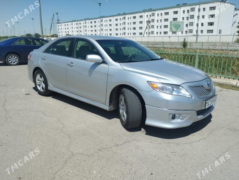 Toyota Camry 2010 - 192 000 TMT - Дашогуз - img 6