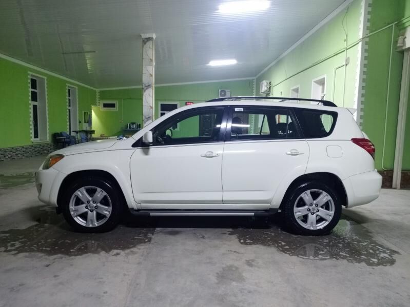 Toyota RAV4 2012 - 240 000 TMT - Дянев - img 7