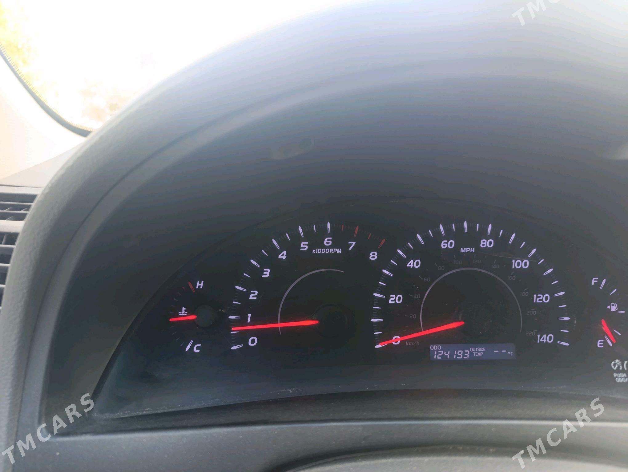Toyota Camry 2010 - 187 000 TMT - Гороглы (Тагта) - img 3