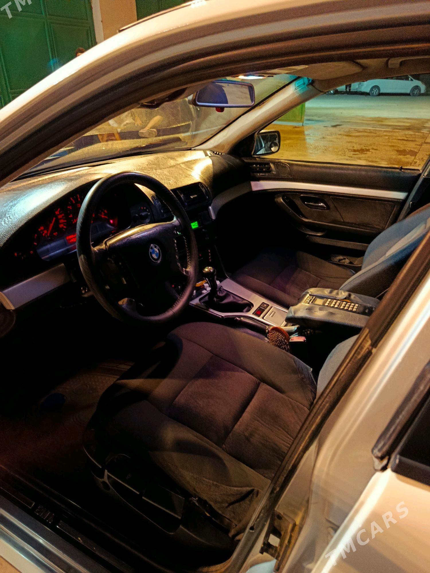 BMW E39 1998 - 100 000 TMT - Gökdepe - img 6