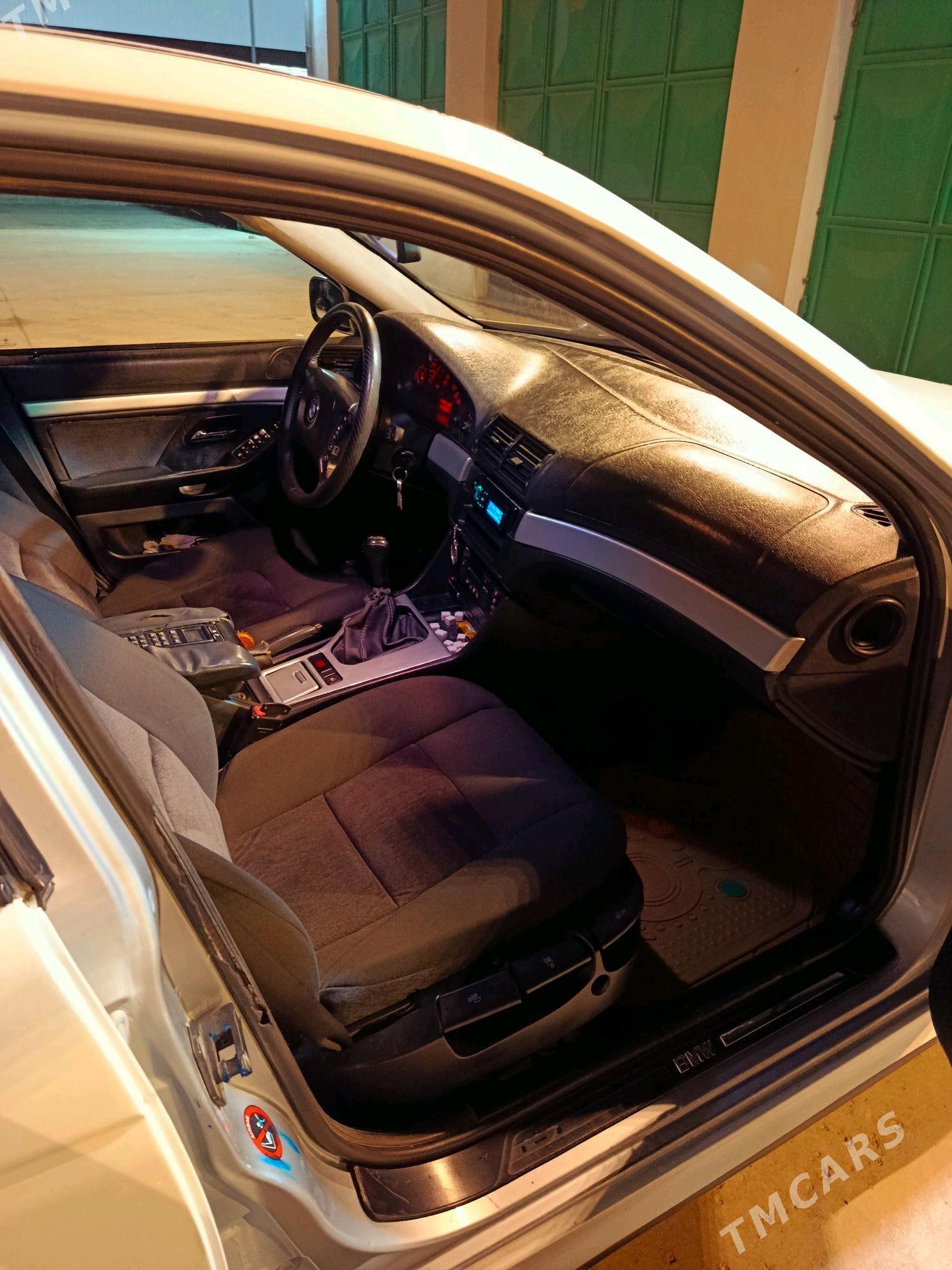 BMW E39 1998 - 100 000 TMT - Gökdepe - img 4