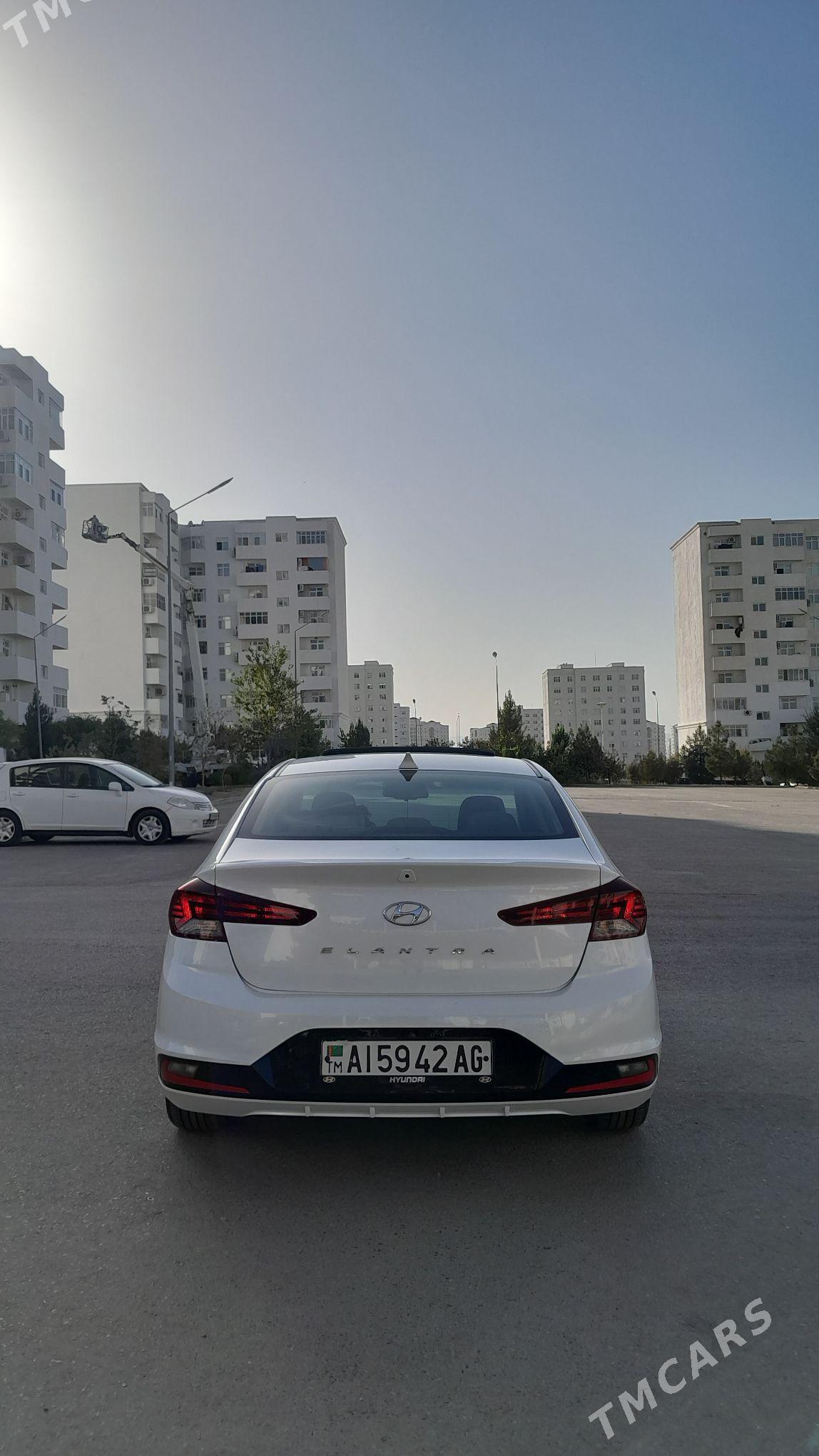 Hyundai Elantra 2020 - 220 000 TMT - Aşgabat - img 5