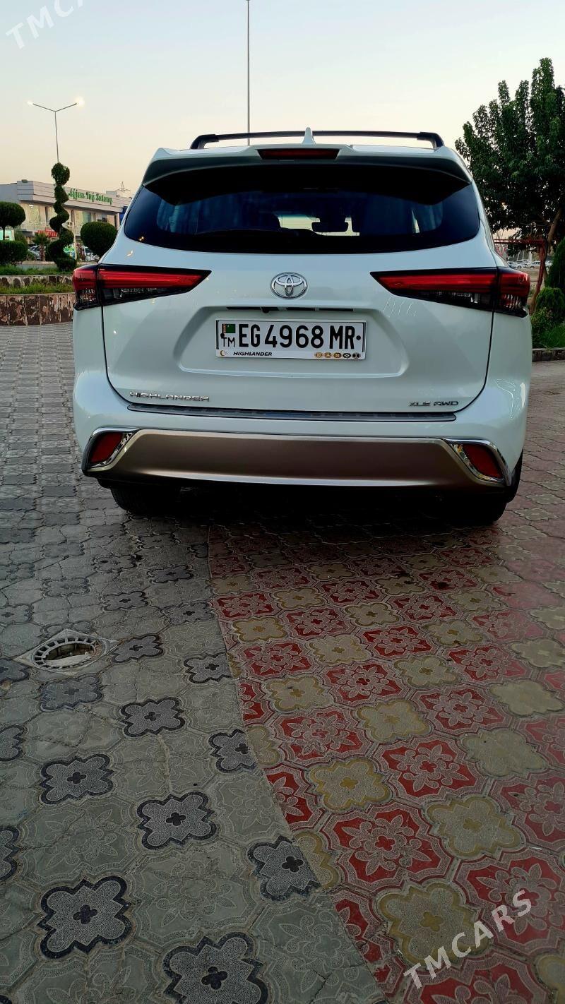 Toyota Highlander 2021 - 540 000 TMT - Мургап - img 3